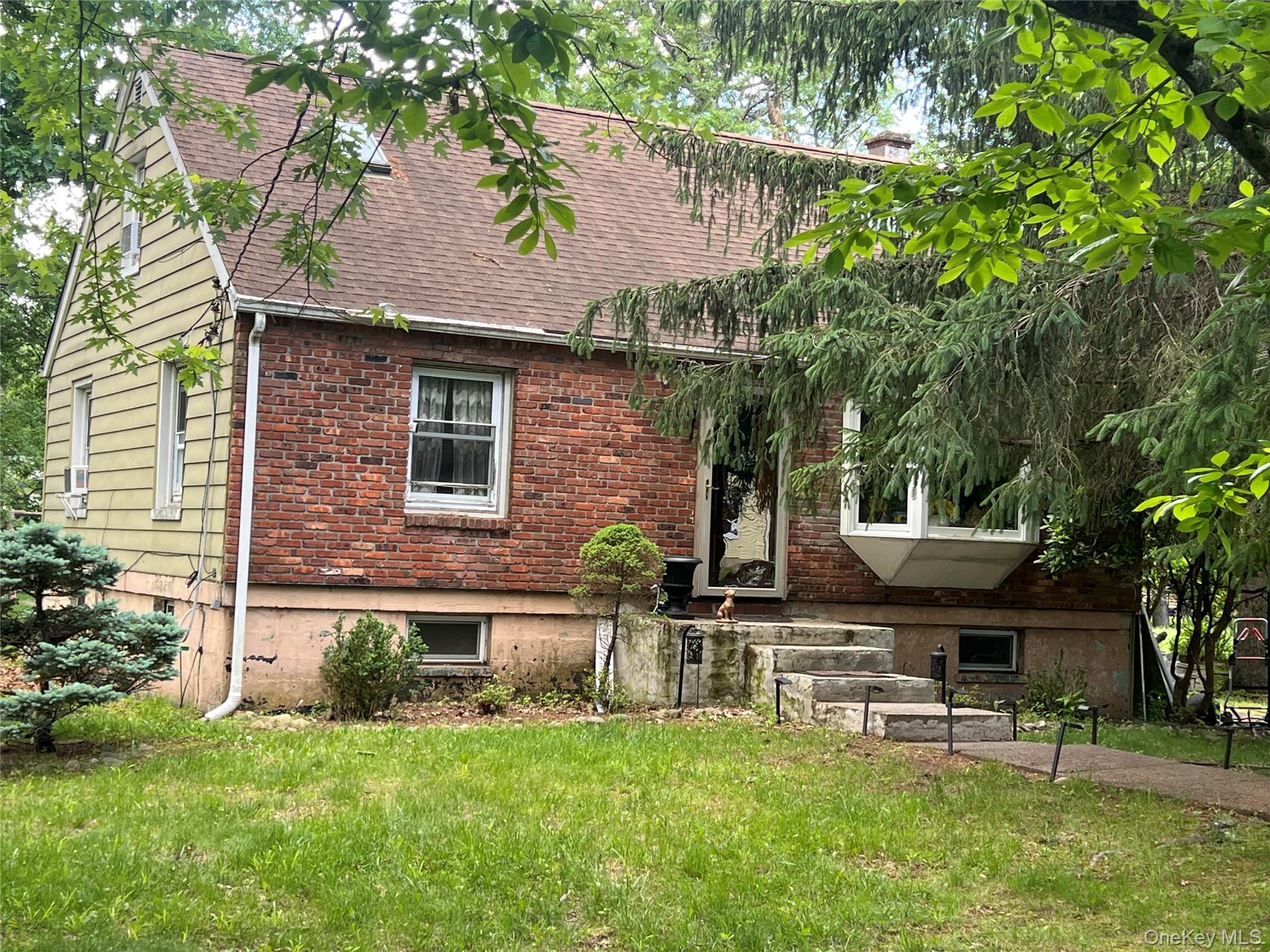 8 Mountain View Property Photo 1