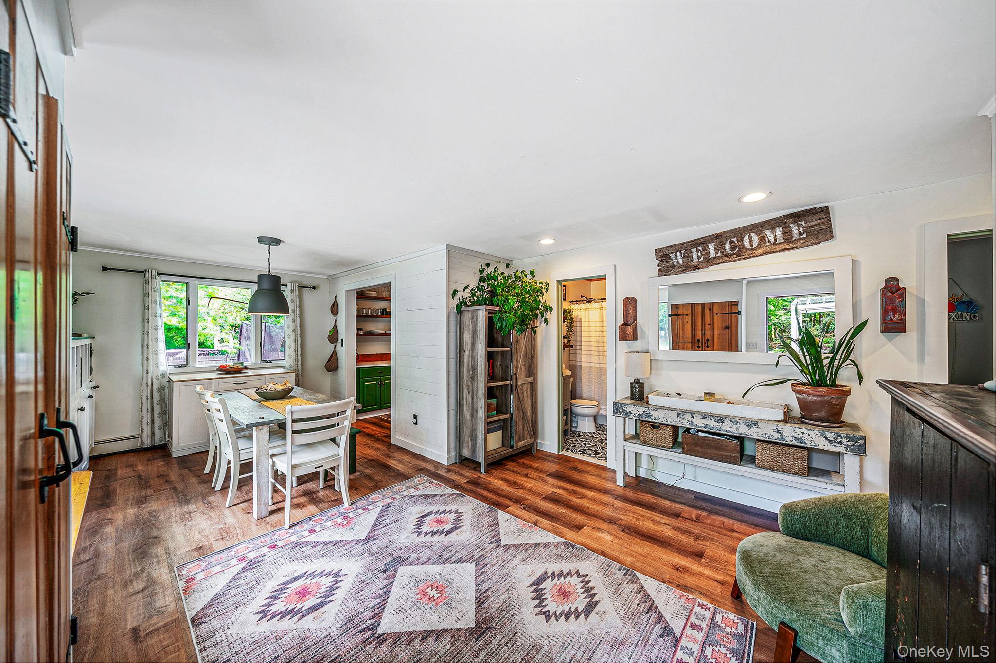 8 Hill Street Property Photo 4
