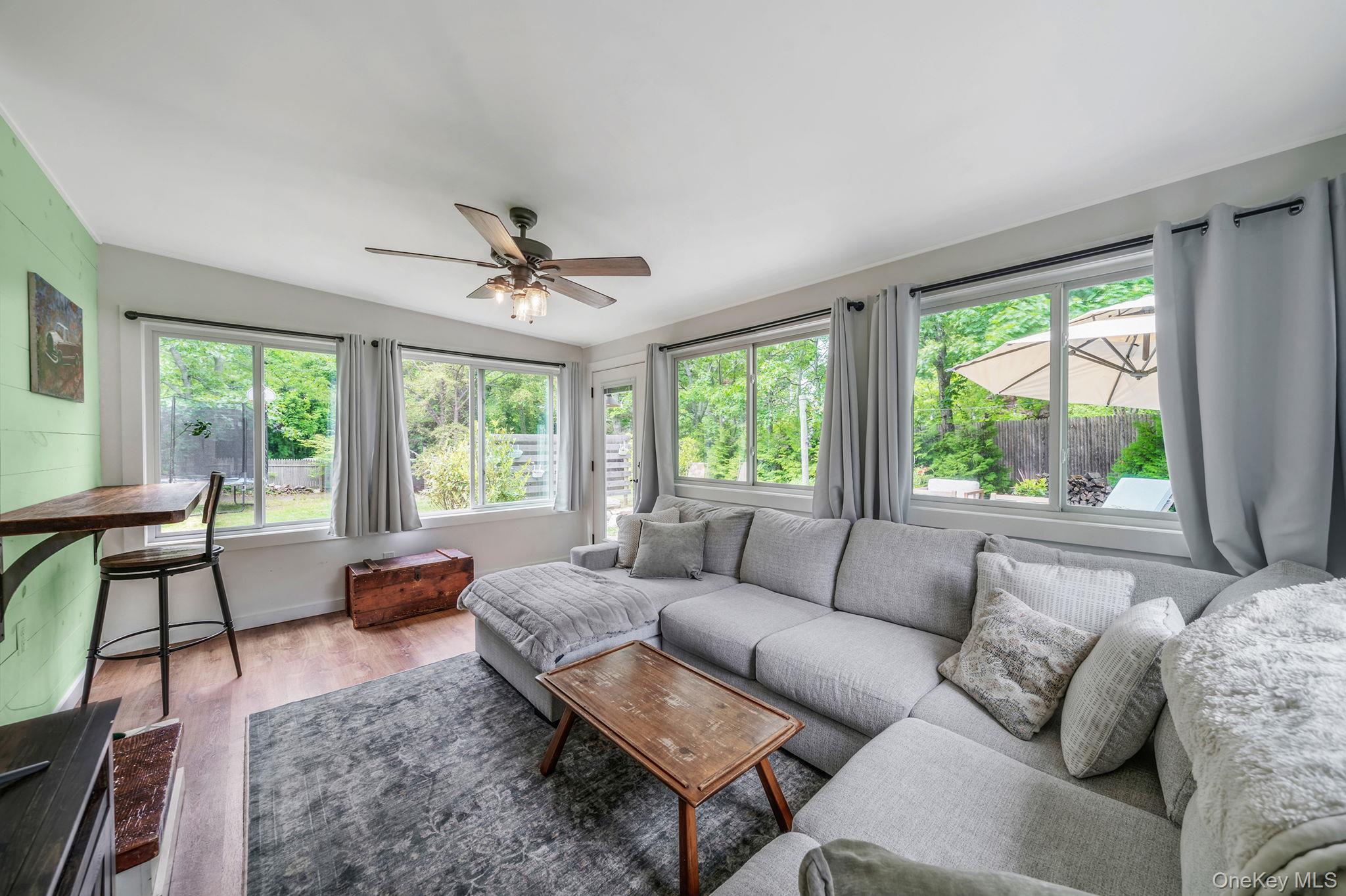 8 Hill Street Property Photo 17