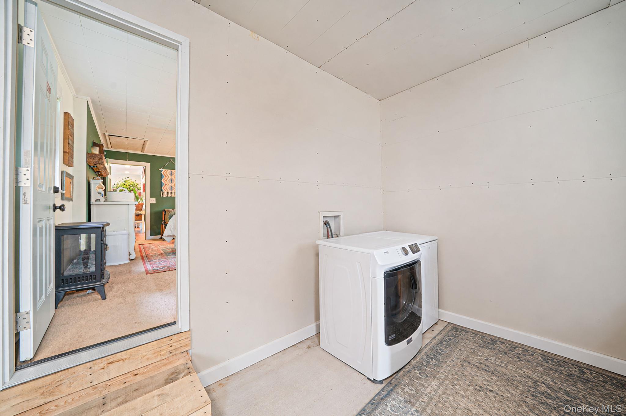 8 Hill Street Property Photo 18