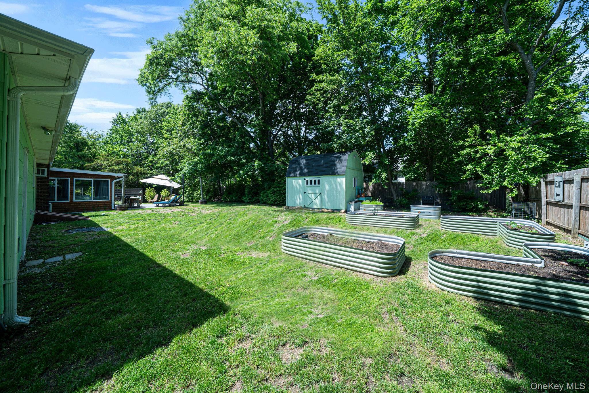 8 Hill Street Property Photo 22