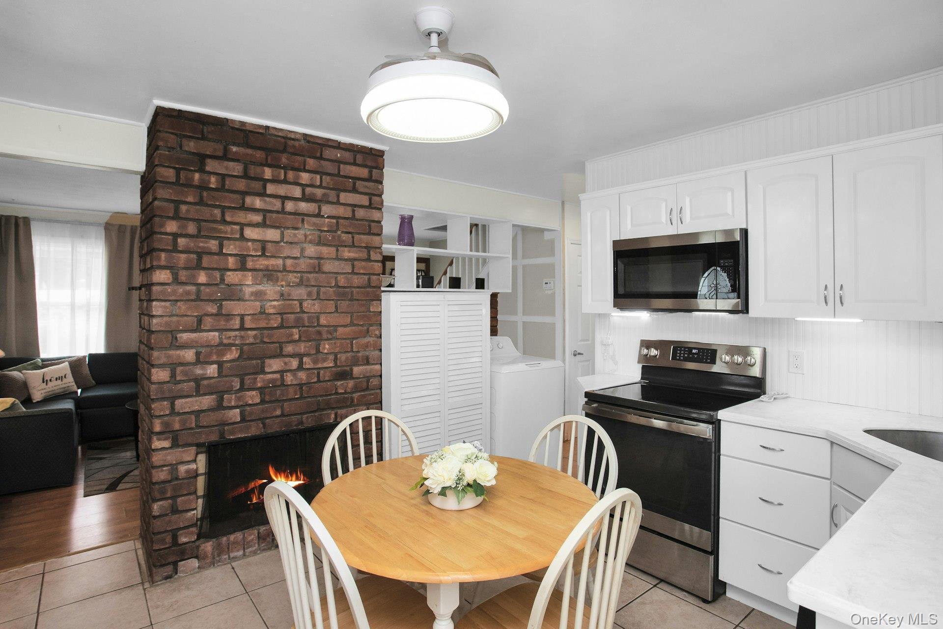 53 Elves Lane Property Photo 7