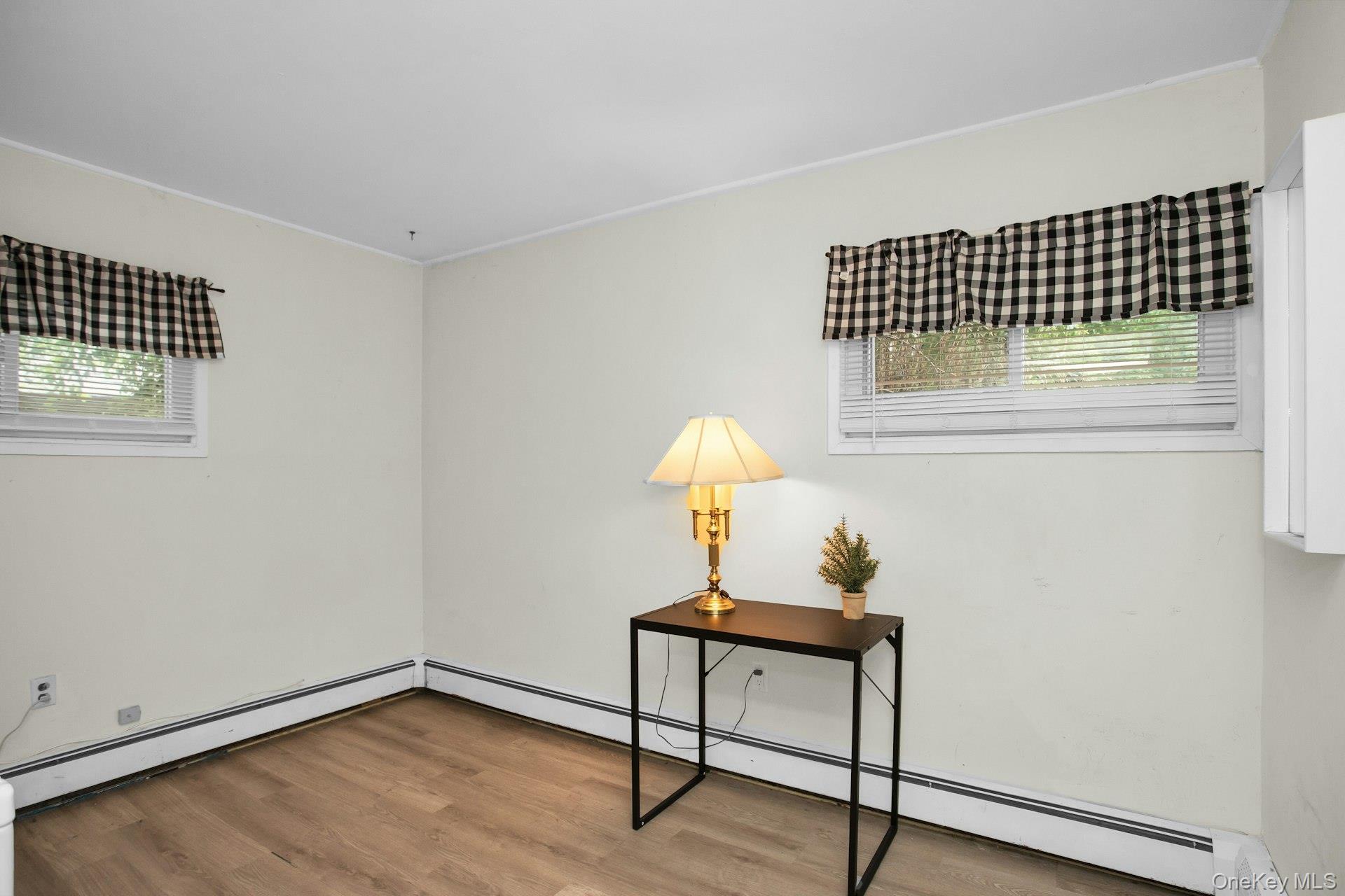 53 Elves Lane Property Photo 12