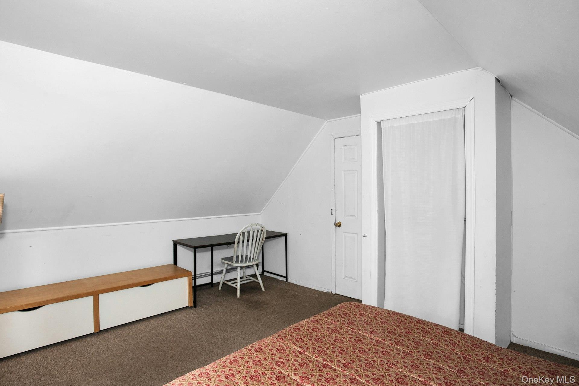 53 Elves Lane Property Photo 18