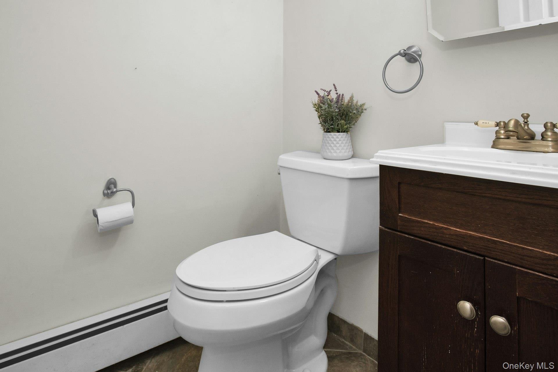 53 Elves Lane Property Photo 22