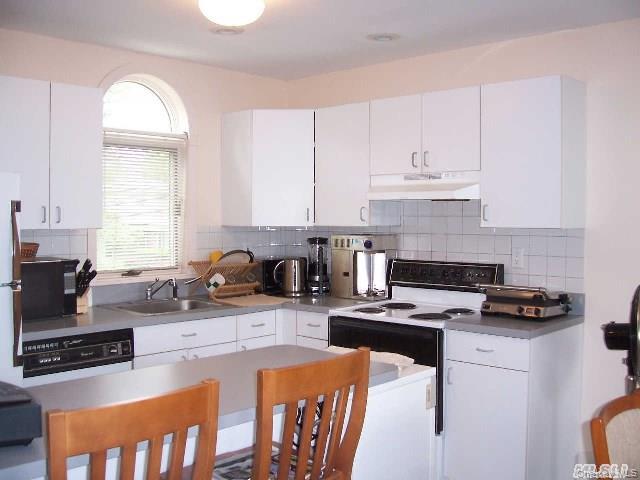 48 Orchard Beach Boulevard Property Photo 10