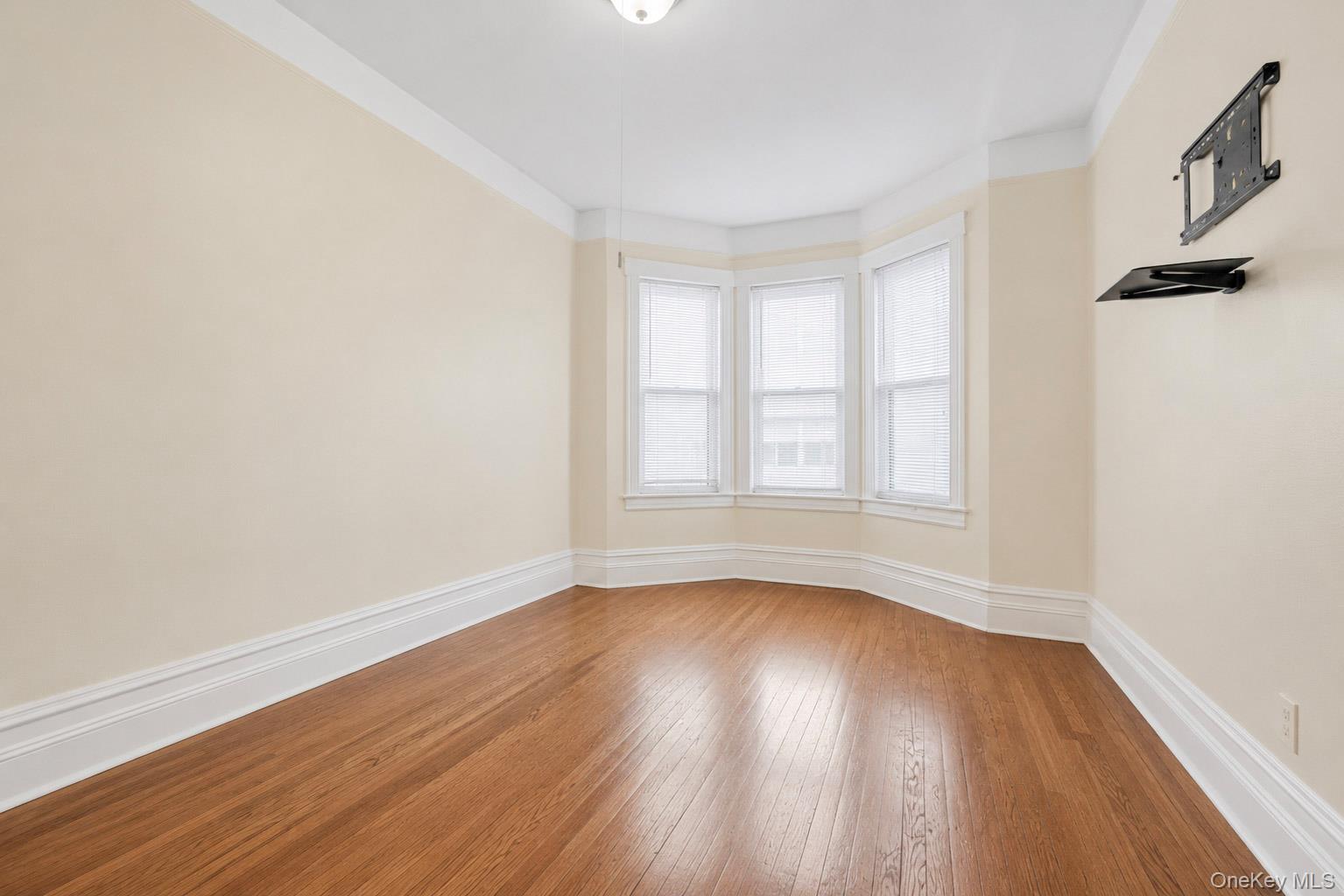 123 Oliver Avenue Property Photo 12