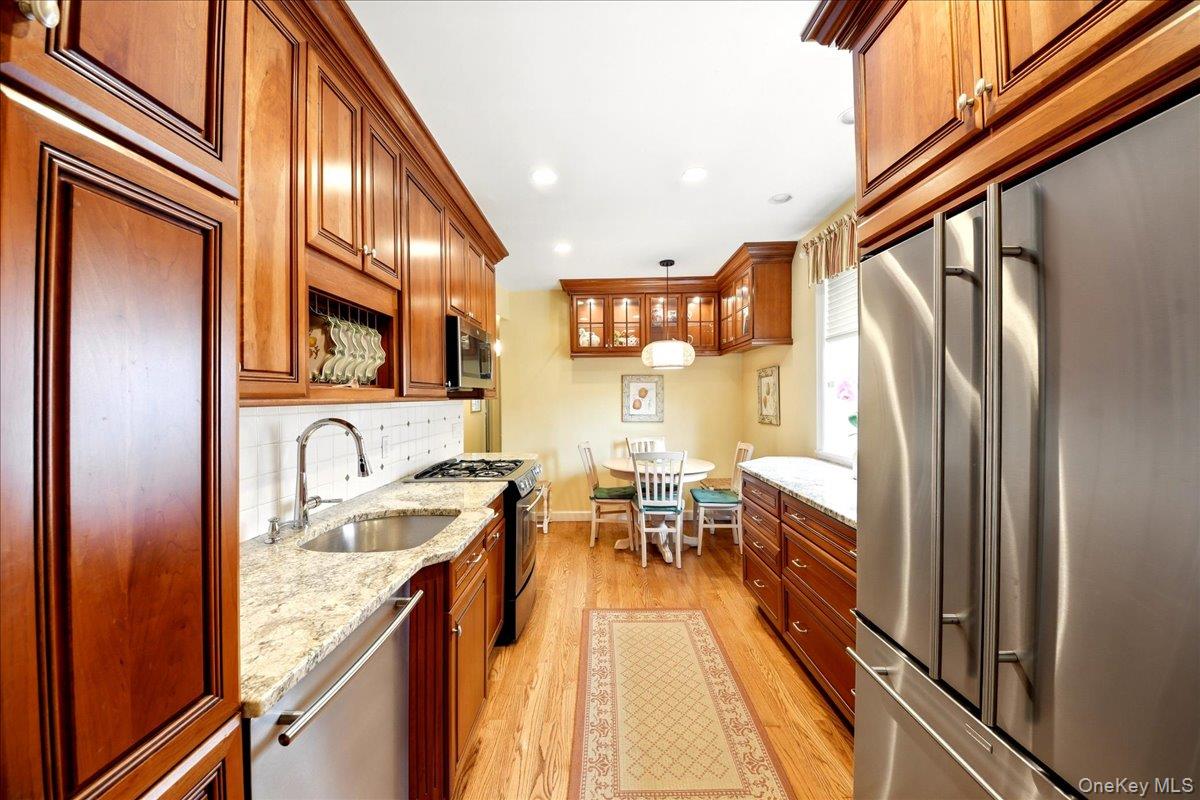 1843 Yates Avenue Property Photo 10