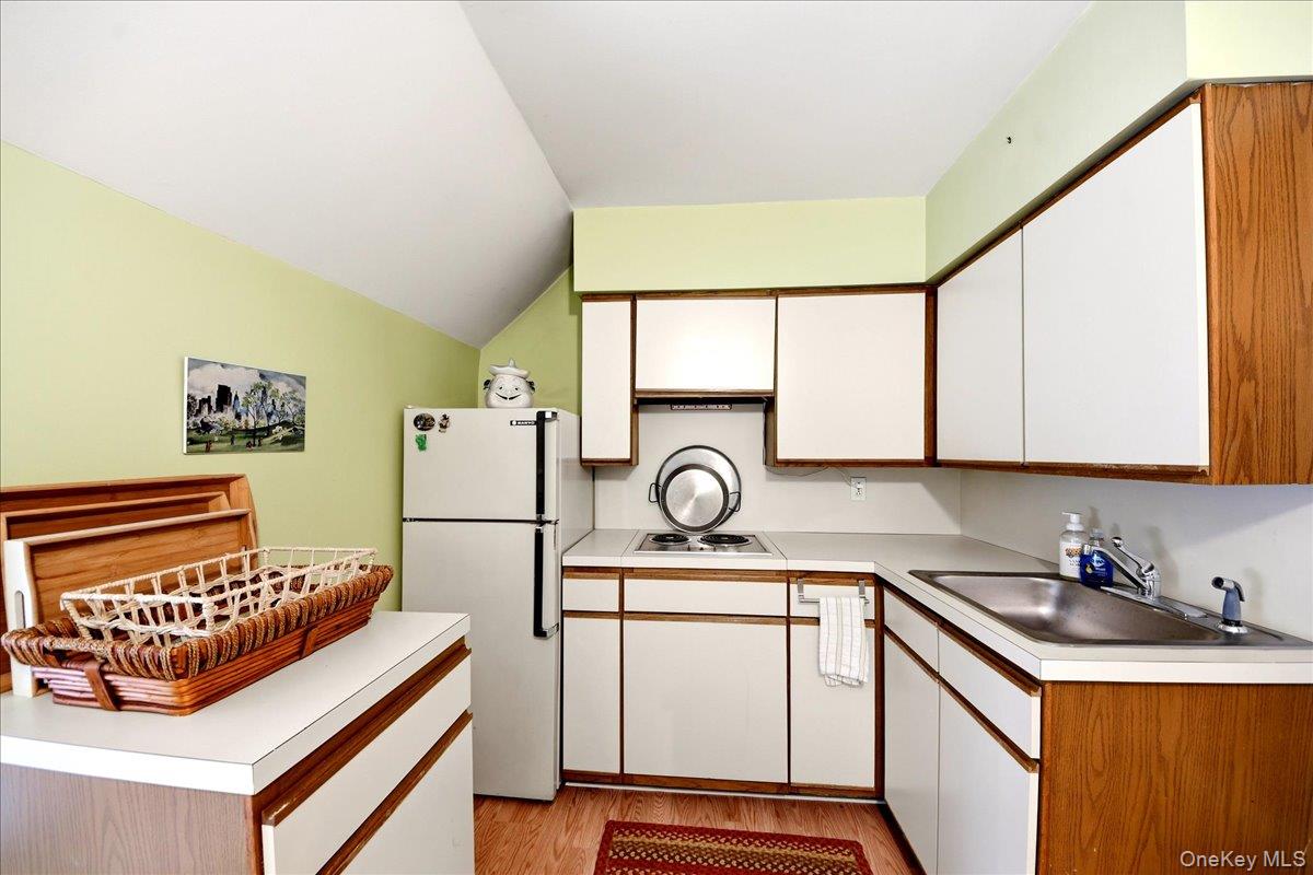 1843 Yates Avenue Property Photo 17