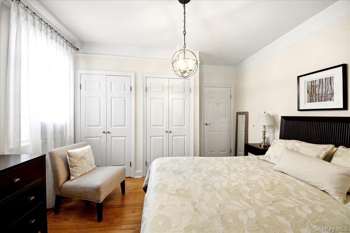 1843 Yates Avenue Property Photo 22