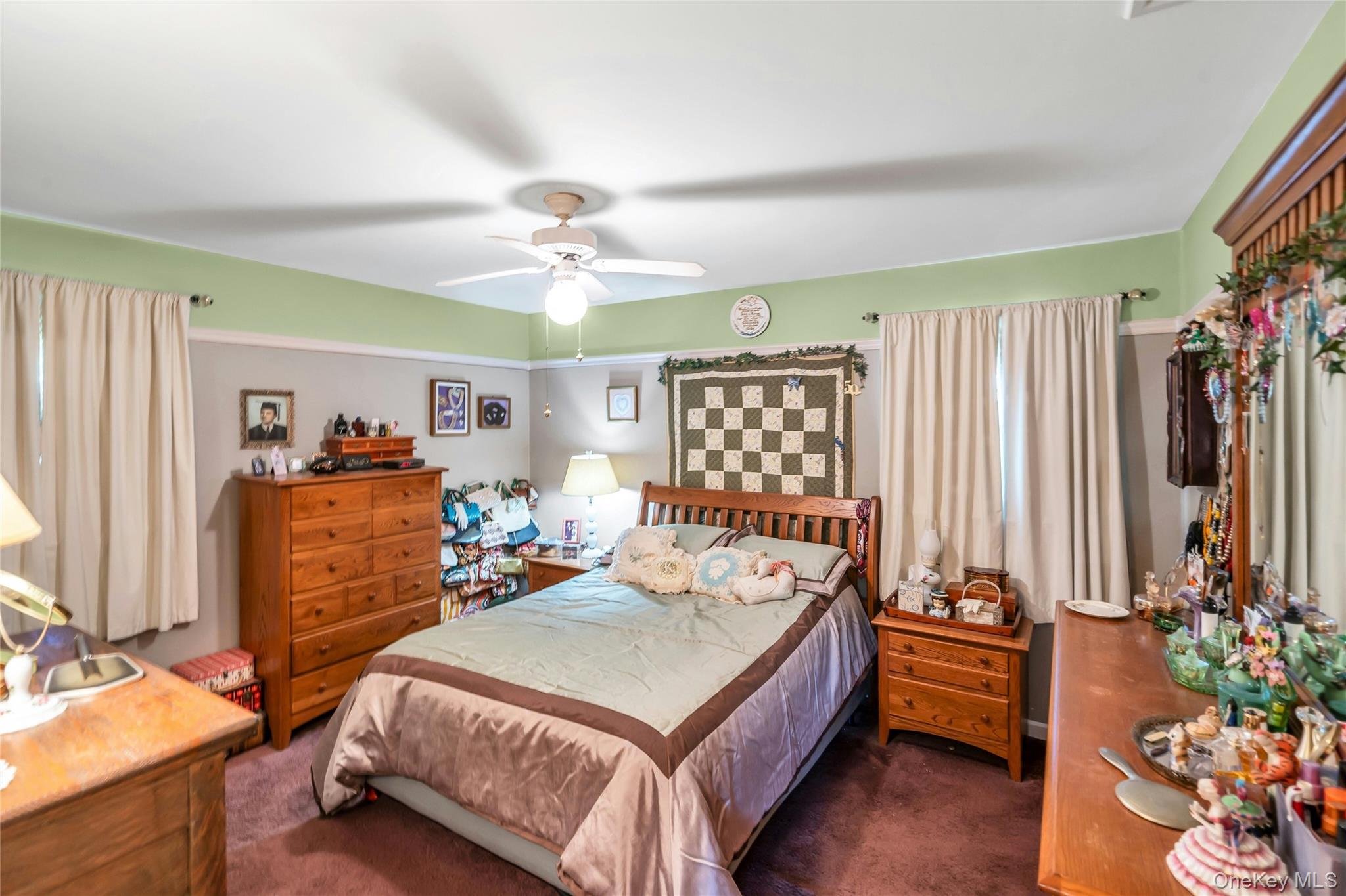 25 Del Place Property Photo 18