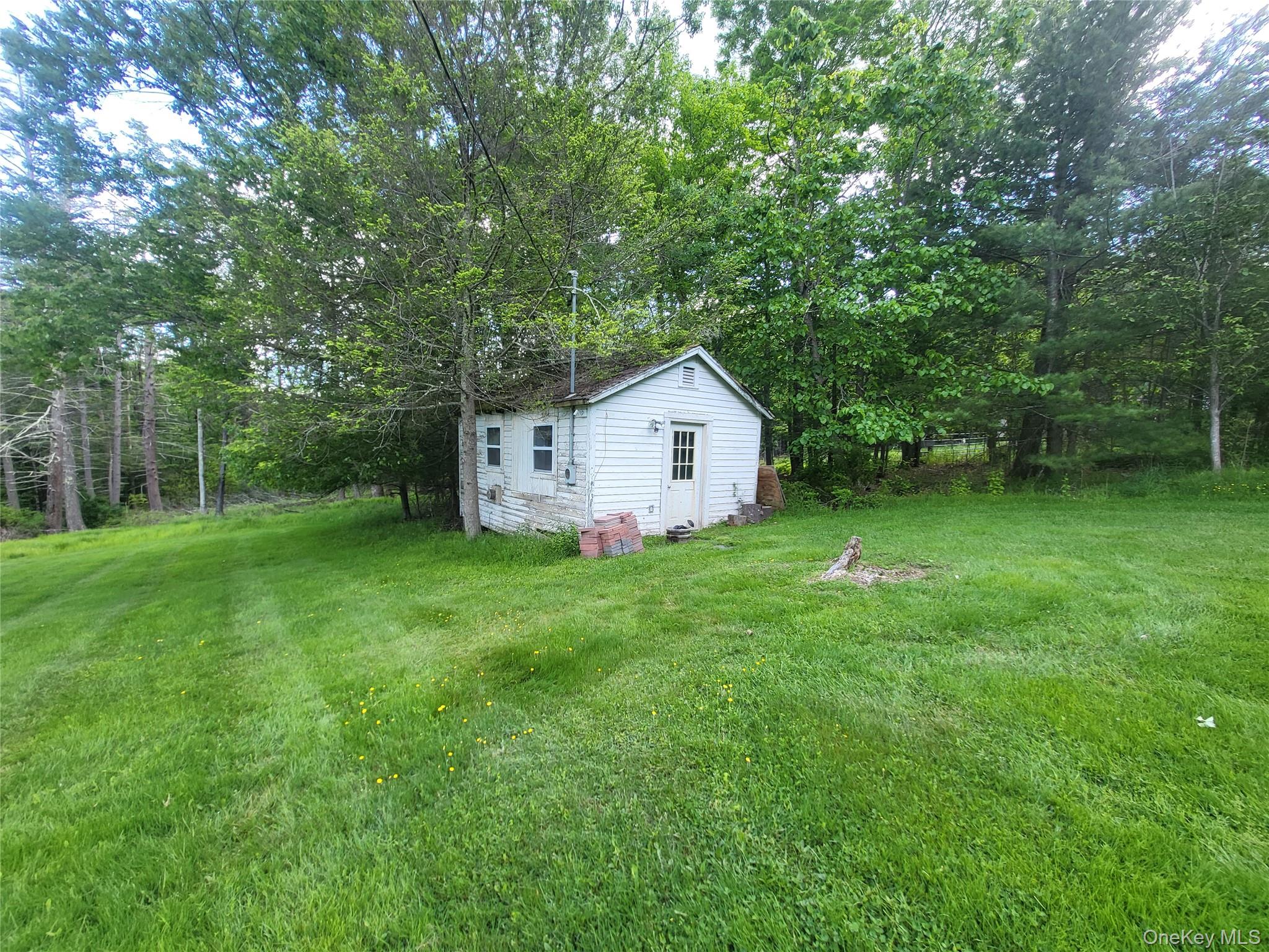 286 Dingle Daisy Road Property Photo 28
