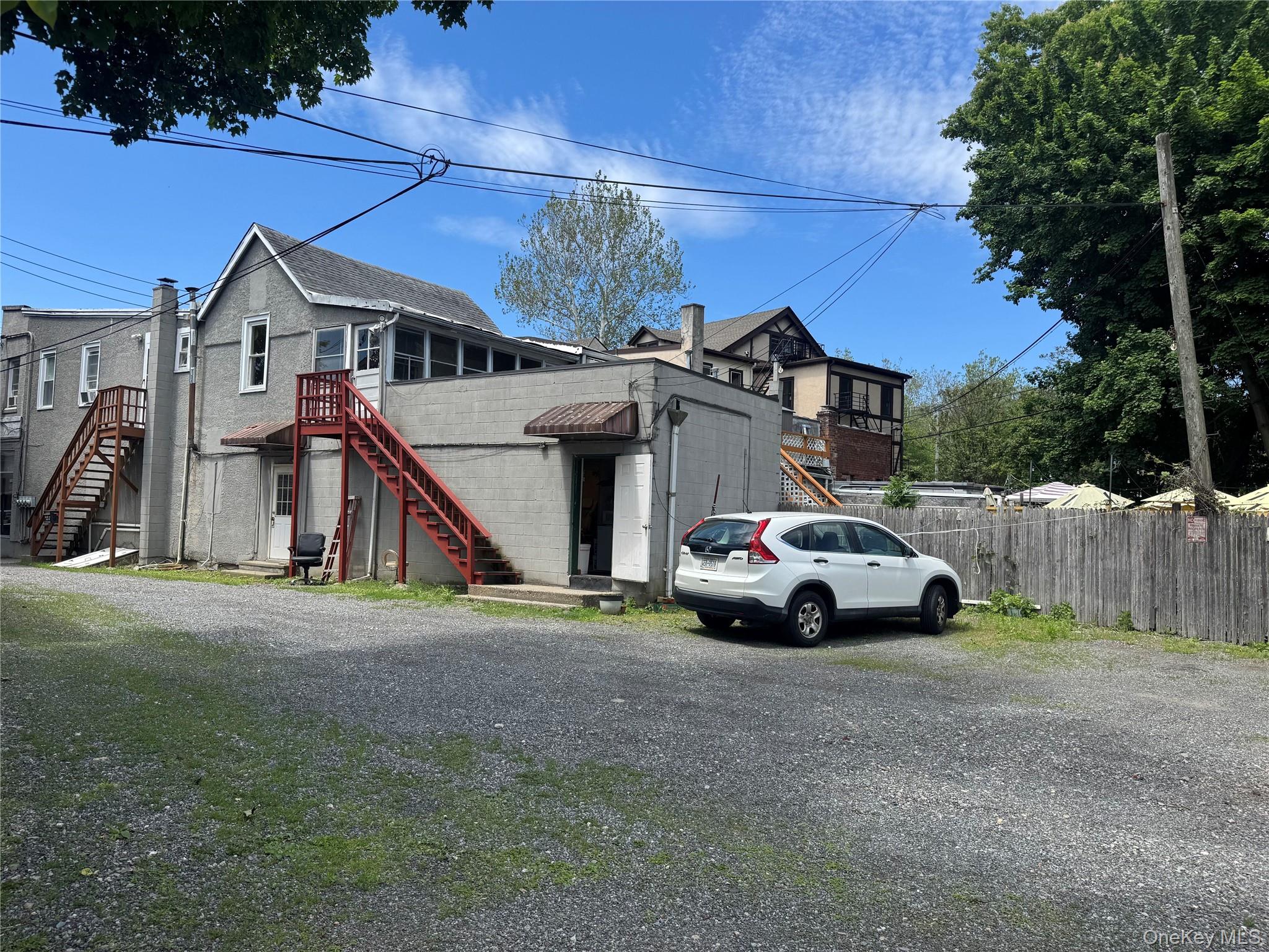 21 King Street Property Photo 7