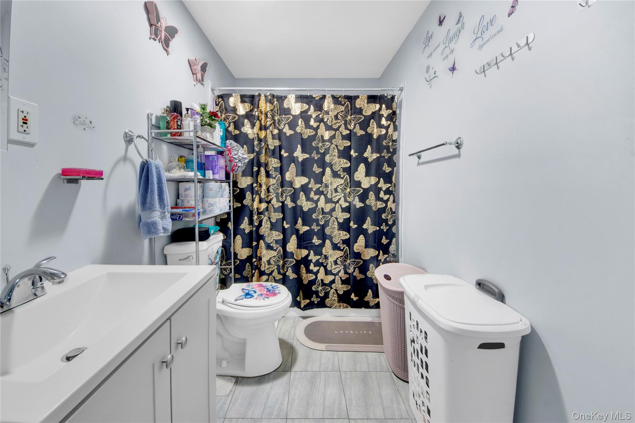 437 Torry Avenue Property Photo 8