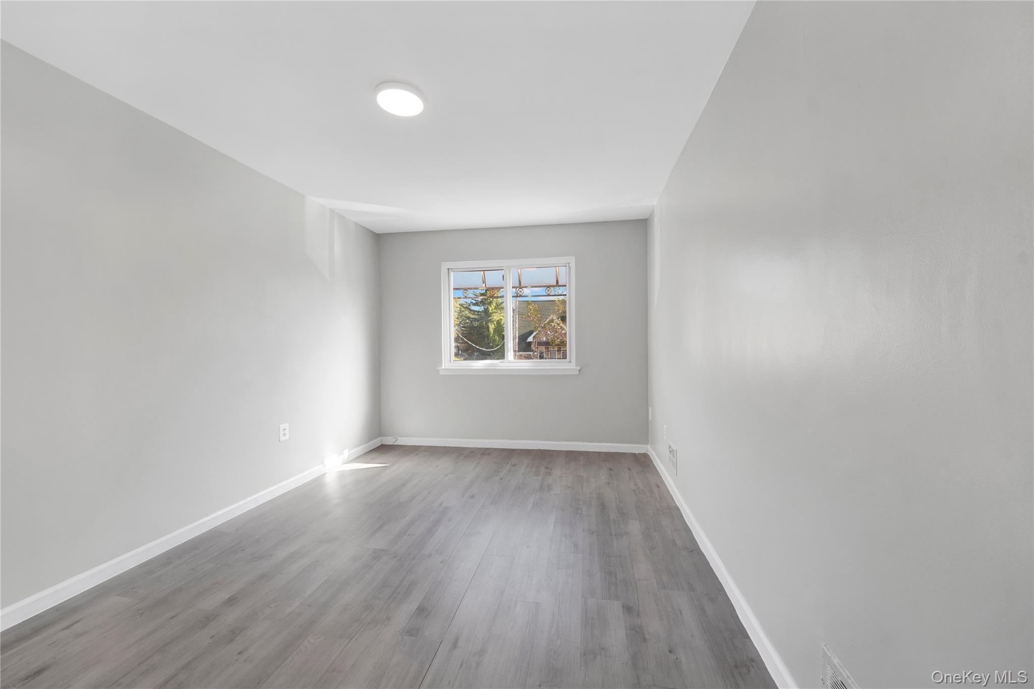 437 Torry Avenue Property Photo 20