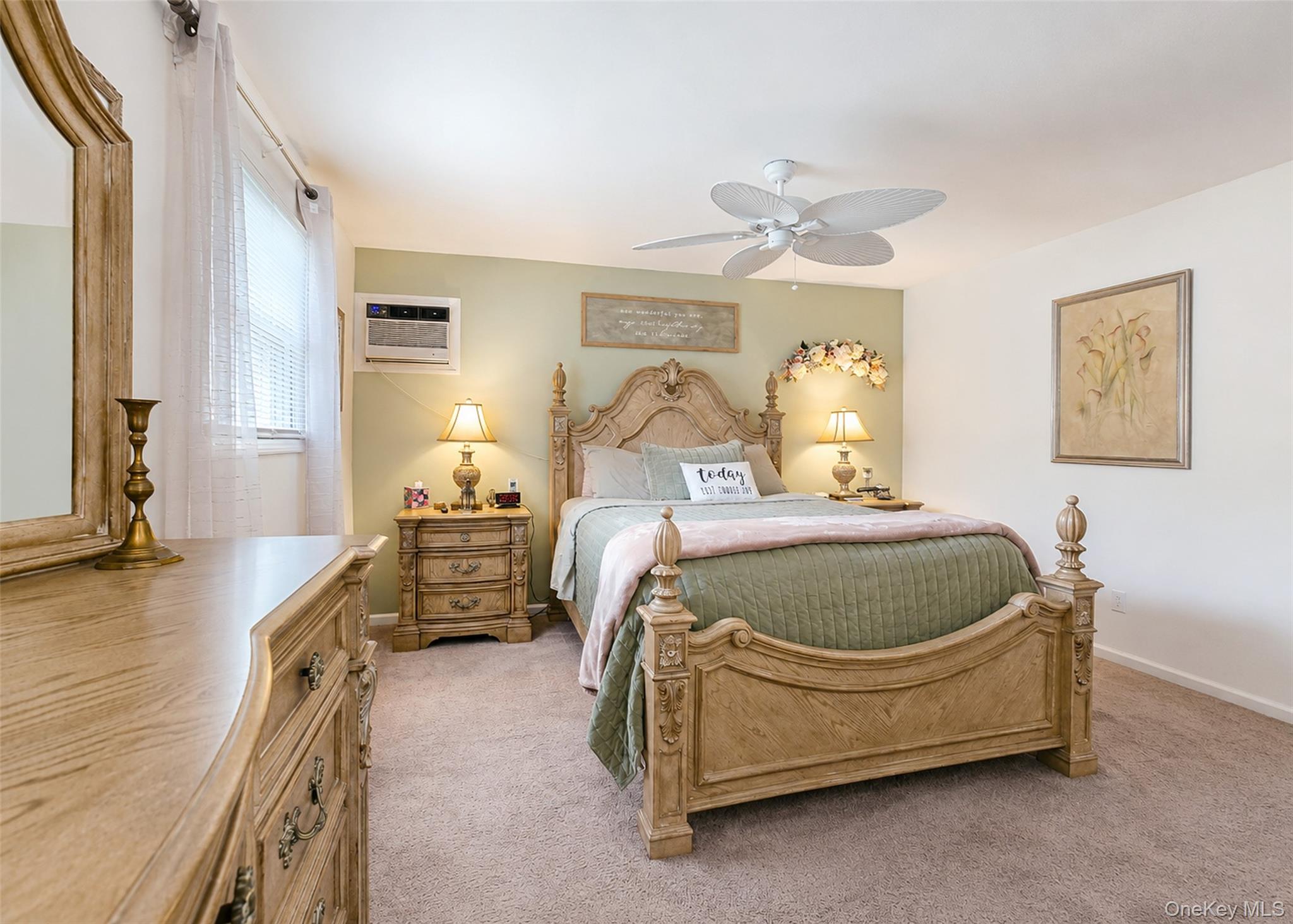 9 Holly Street Property Photo 10