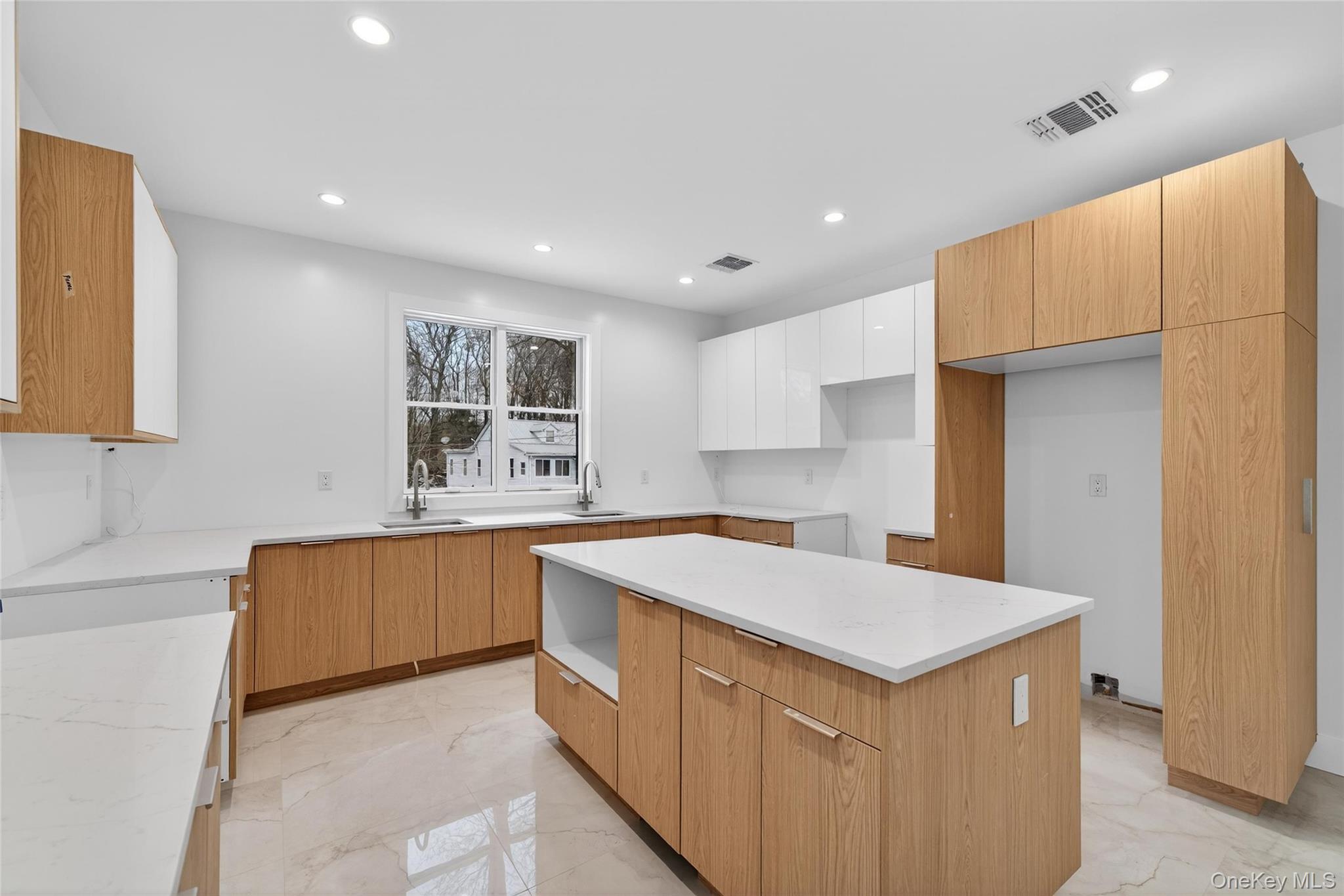 67 Lawrence Avenue Property Photo 15