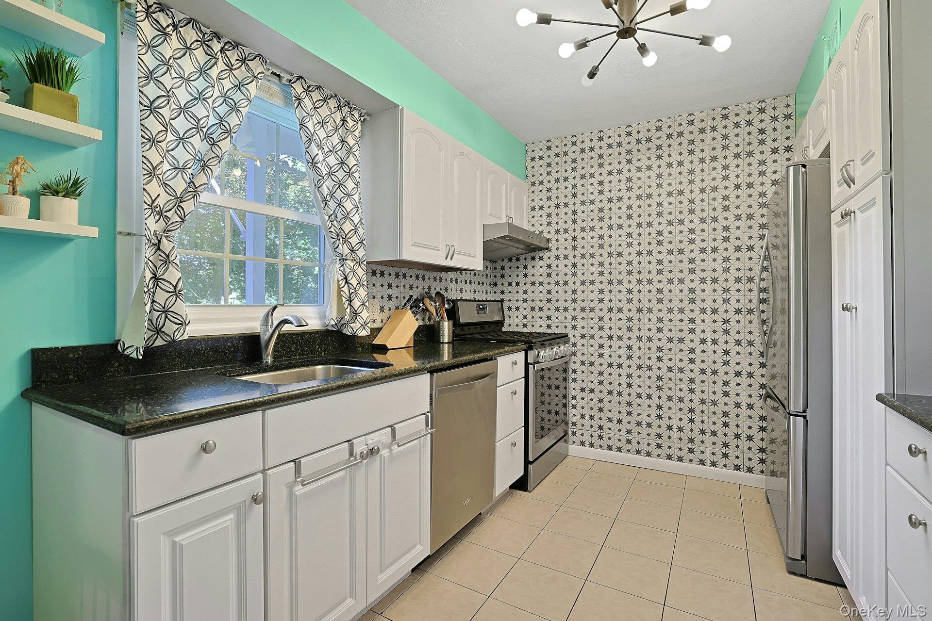 2798 Holly Drive Property Photo 10