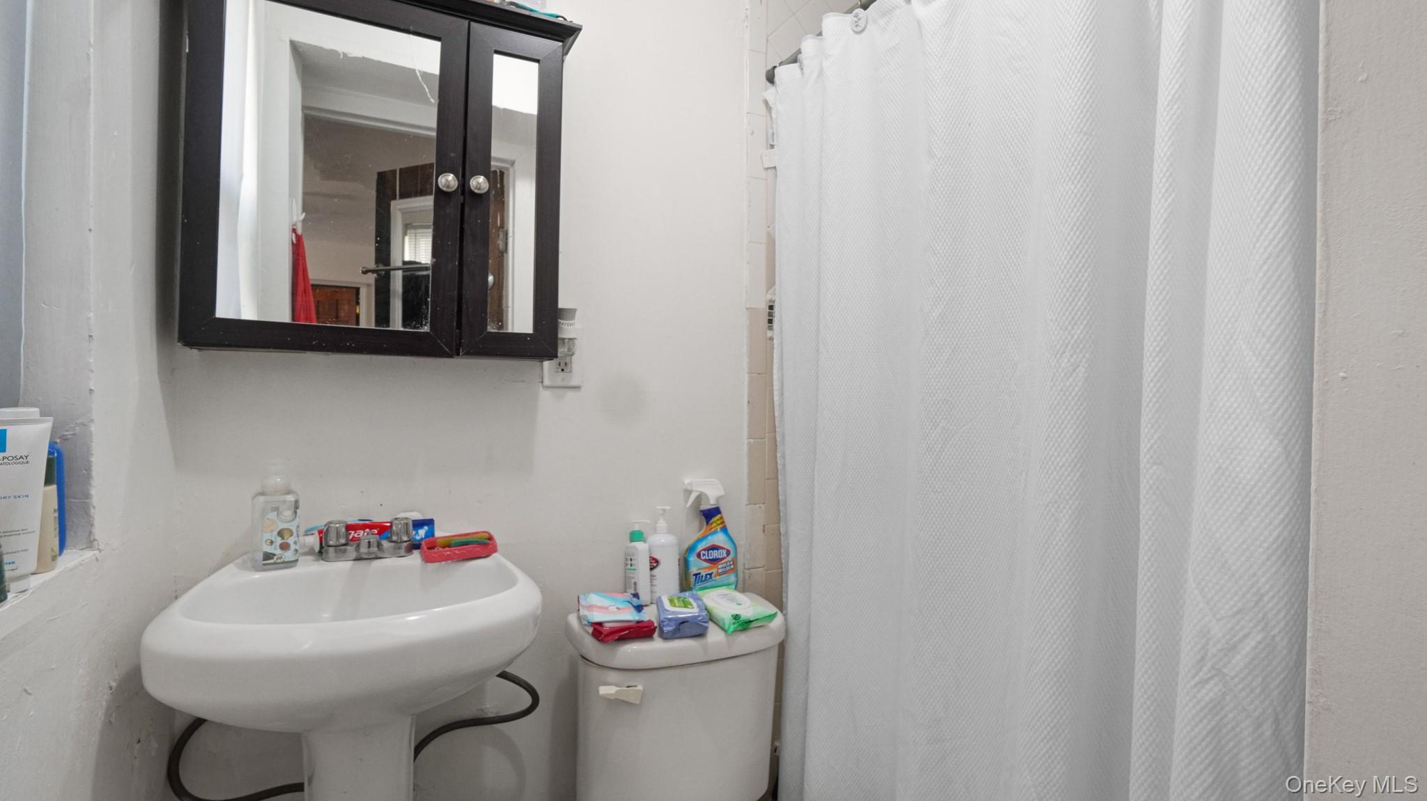 2657 Briggs Avenue Property Photo 22