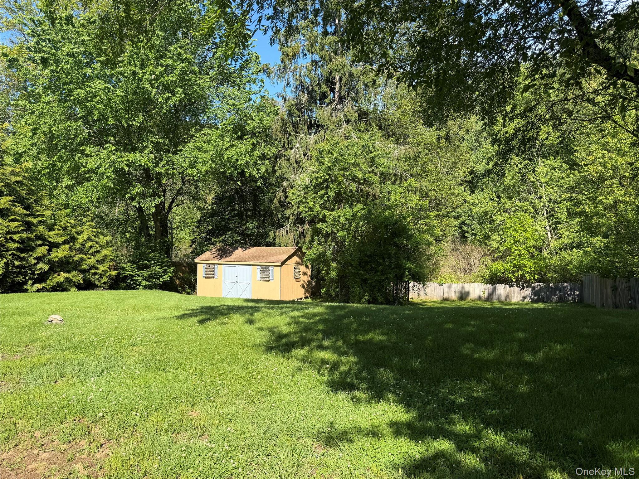 25 Gilbert Drive Property Photo 12