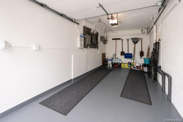 1103 Rhinelander Avenue Property Photo 30