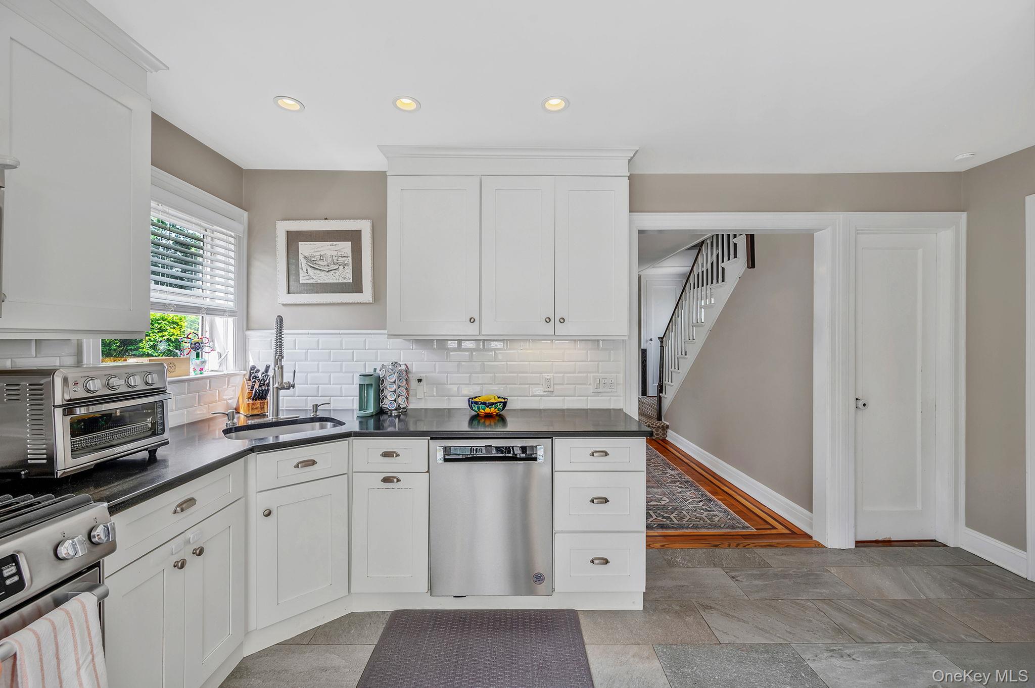 53 Jefferson Street Property Photo 10