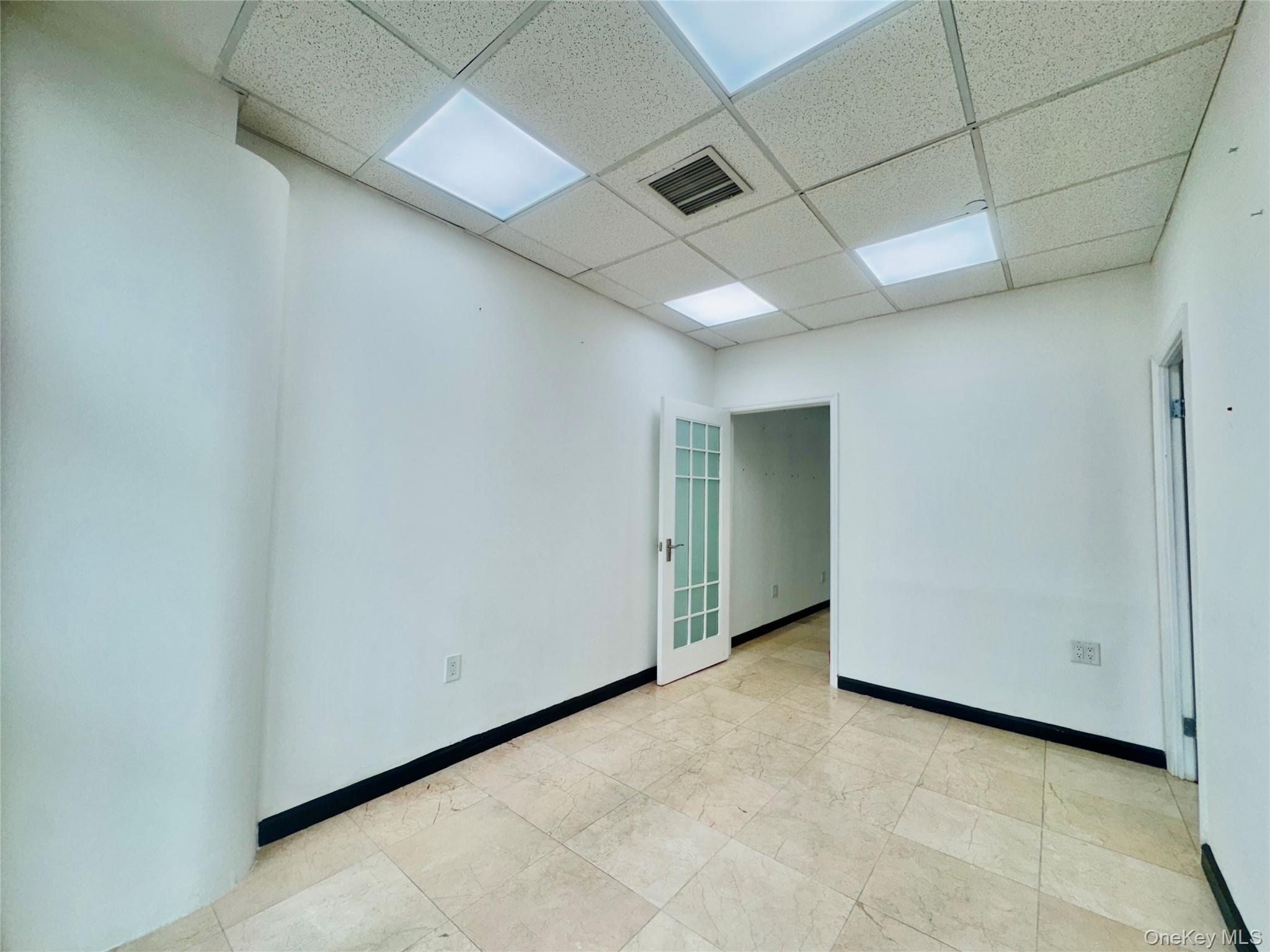 39-07 Prince Street 6f Property Photo 6