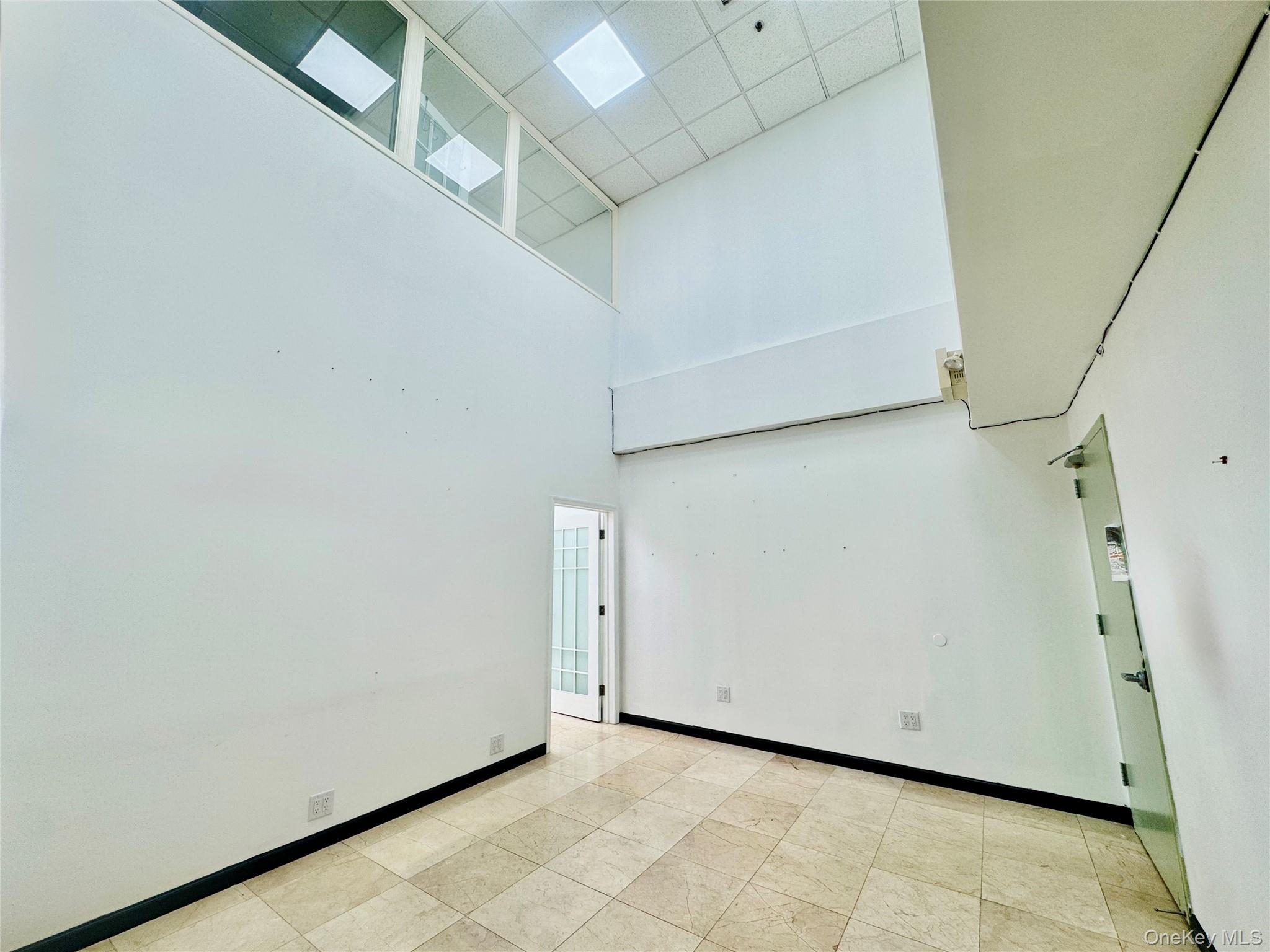39-07 Prince Street 6f Property Photo 7