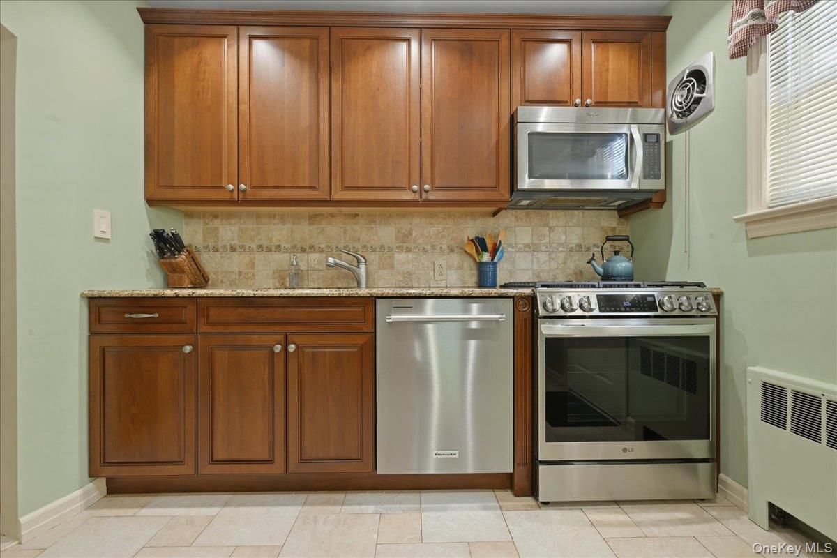 154 Cypress Street Property Photo 16