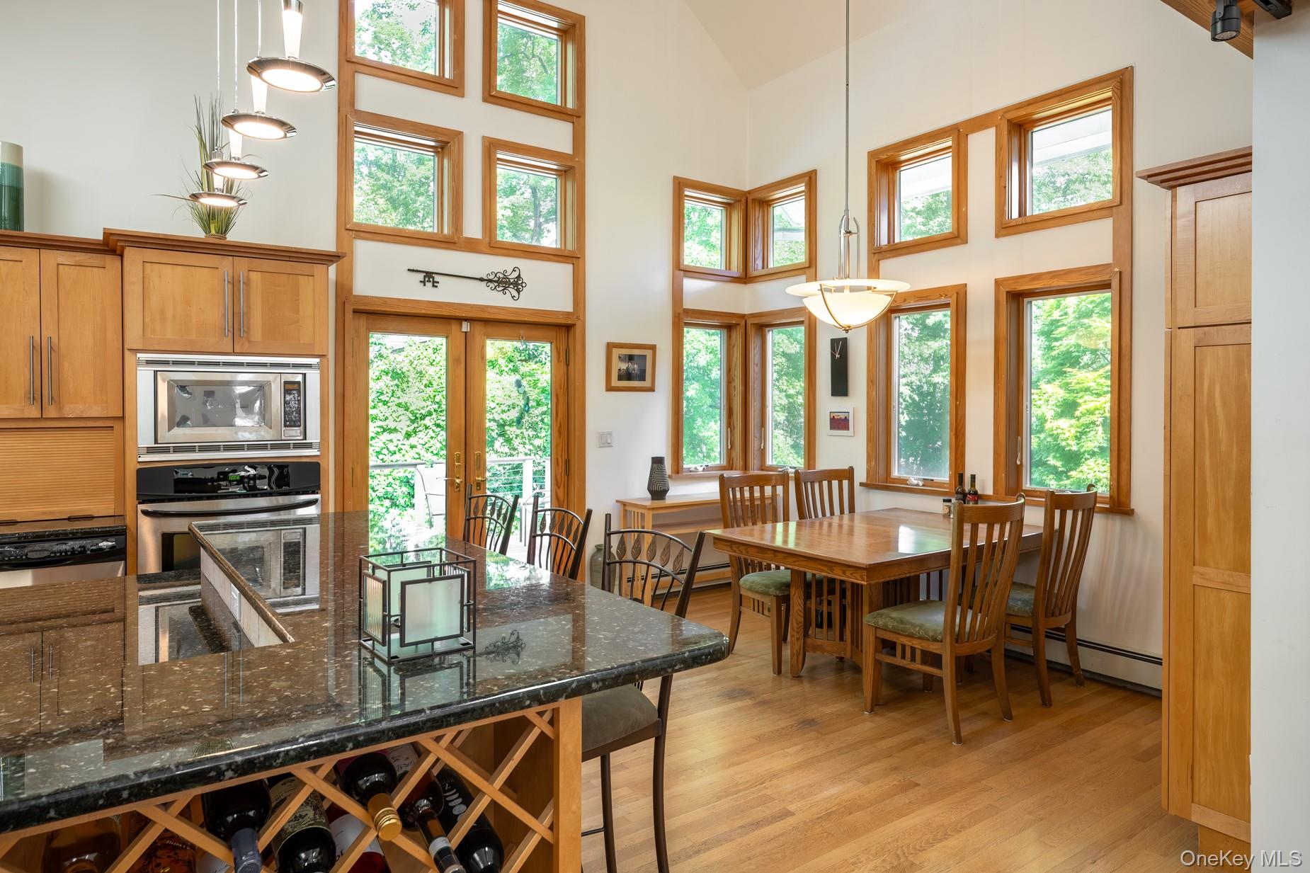 15 John Street Property Photo 9