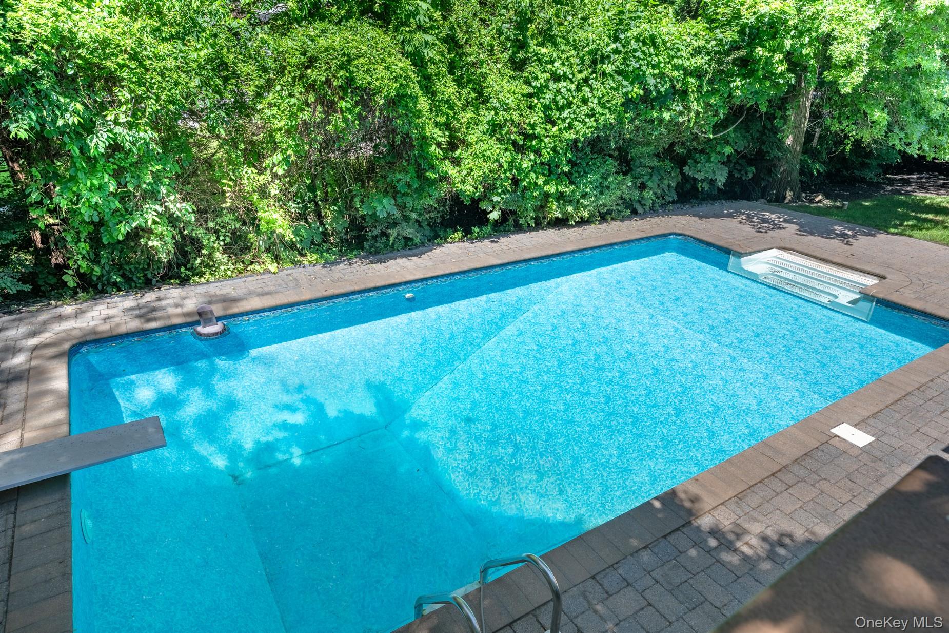 15 John Street Property Photo 13