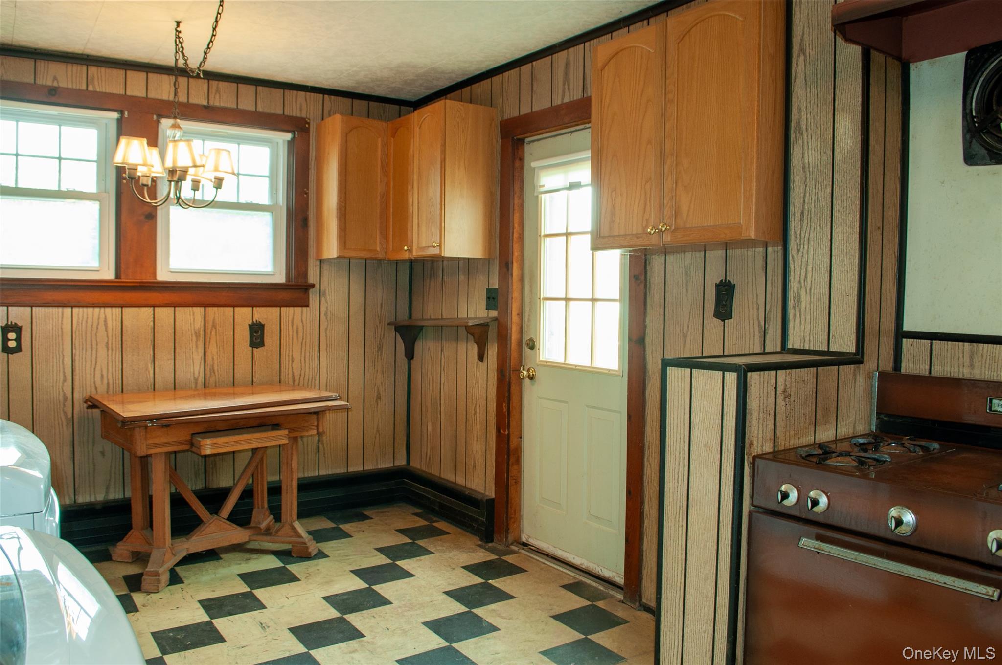 22 Oakland Avenue Property Photo 11