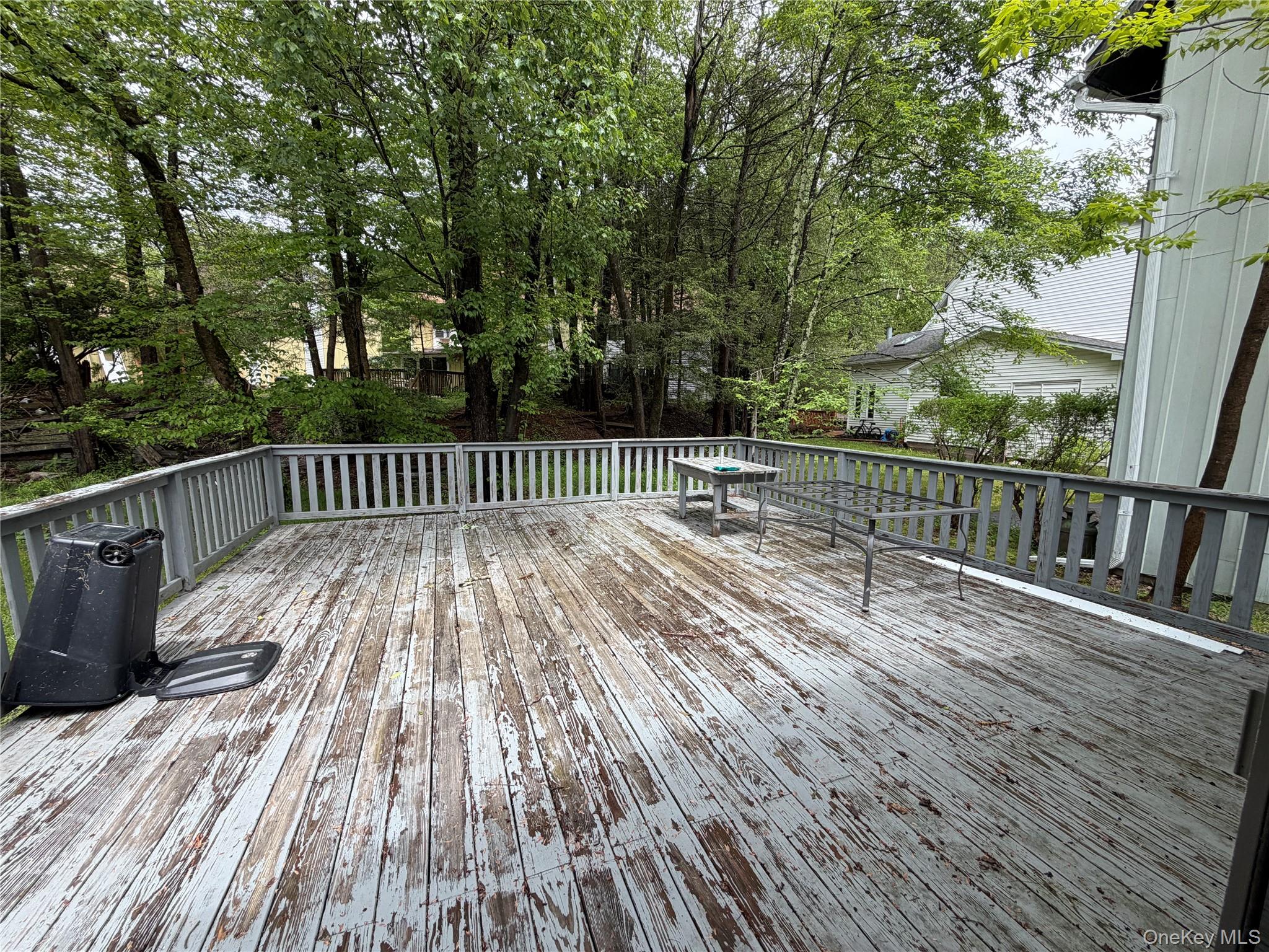 8 Peter Way Property Photo 4