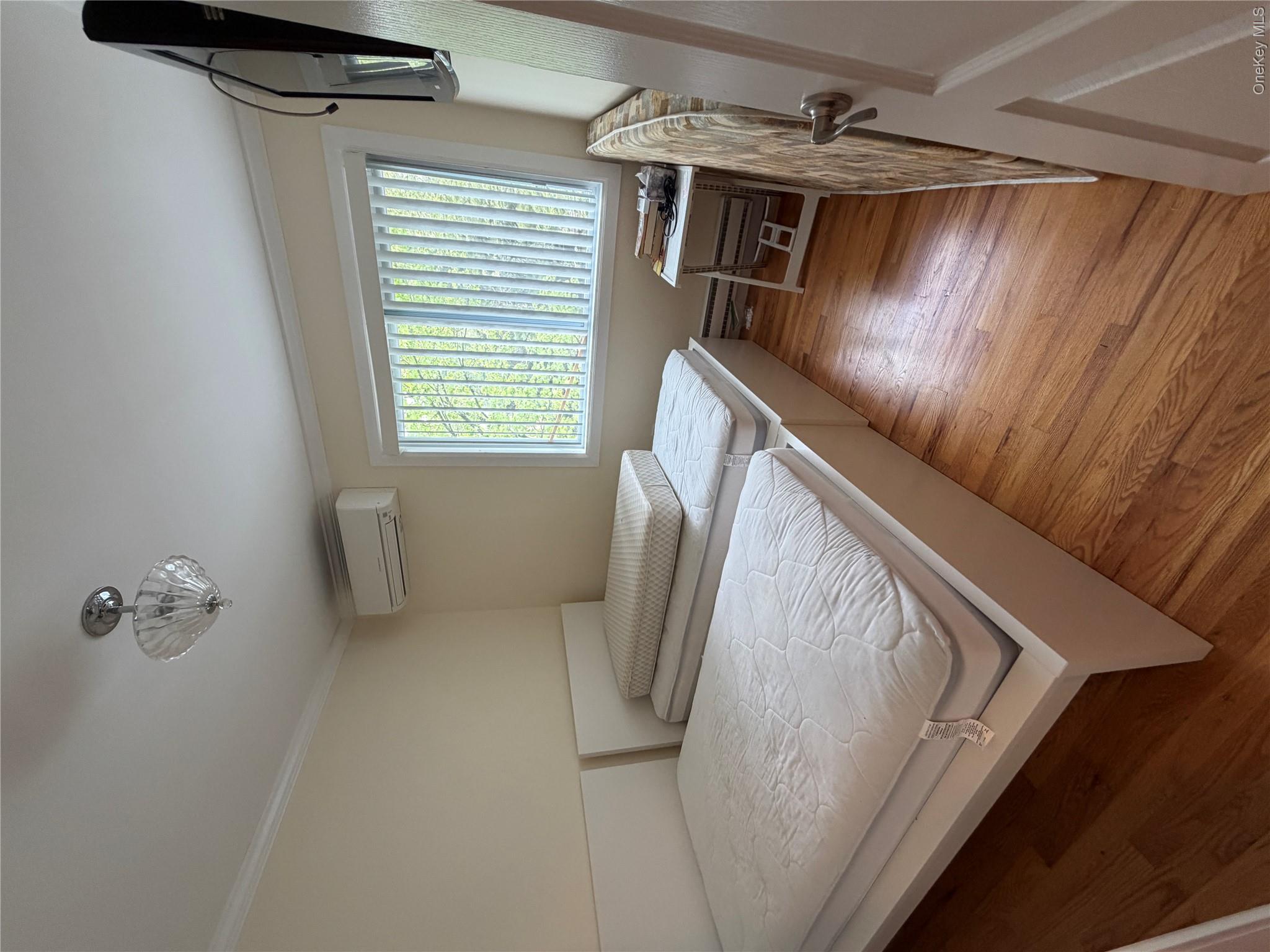 8 Peter Way Property Photo 16