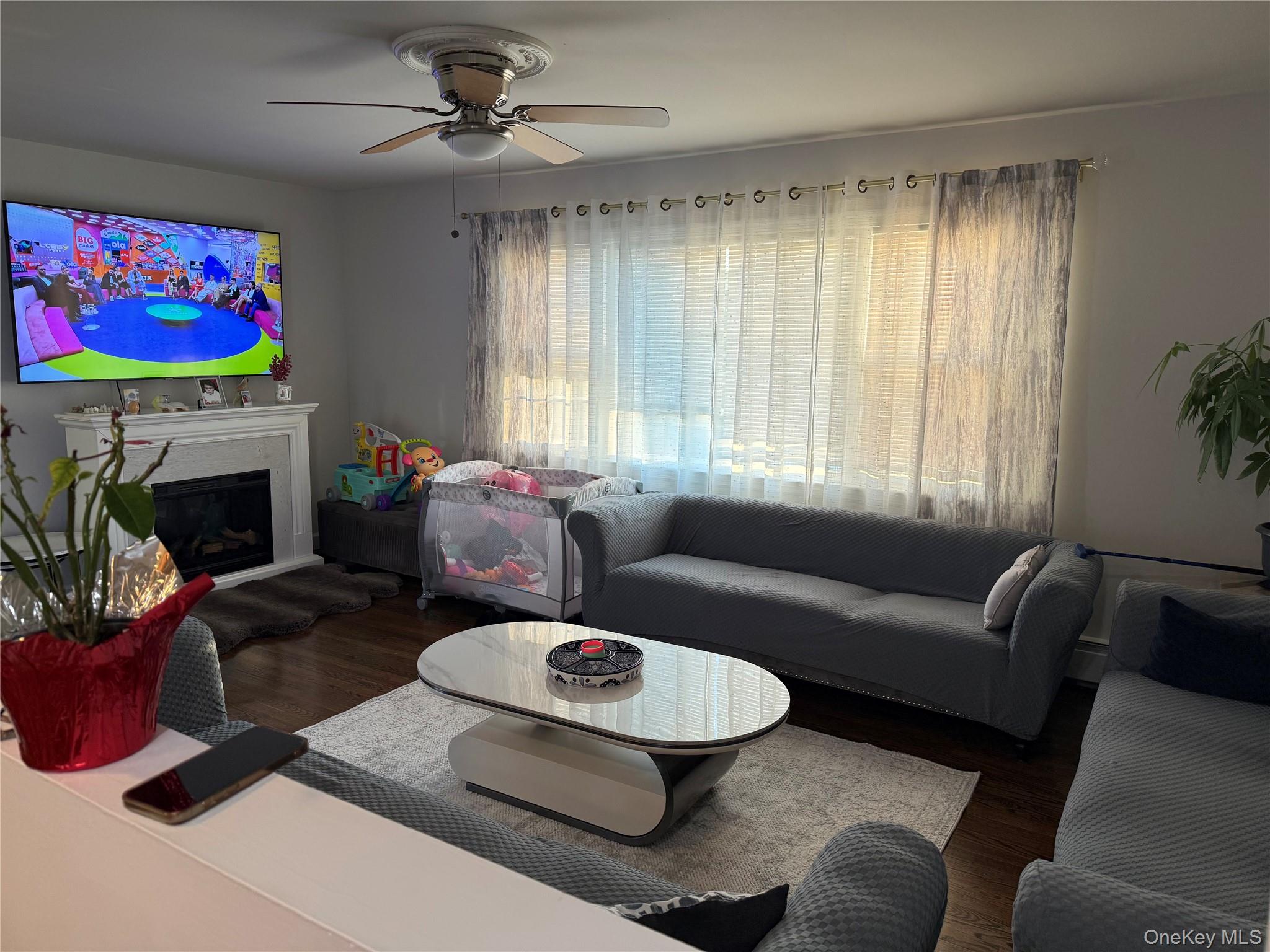45 S Ridge Street Property Photo 1