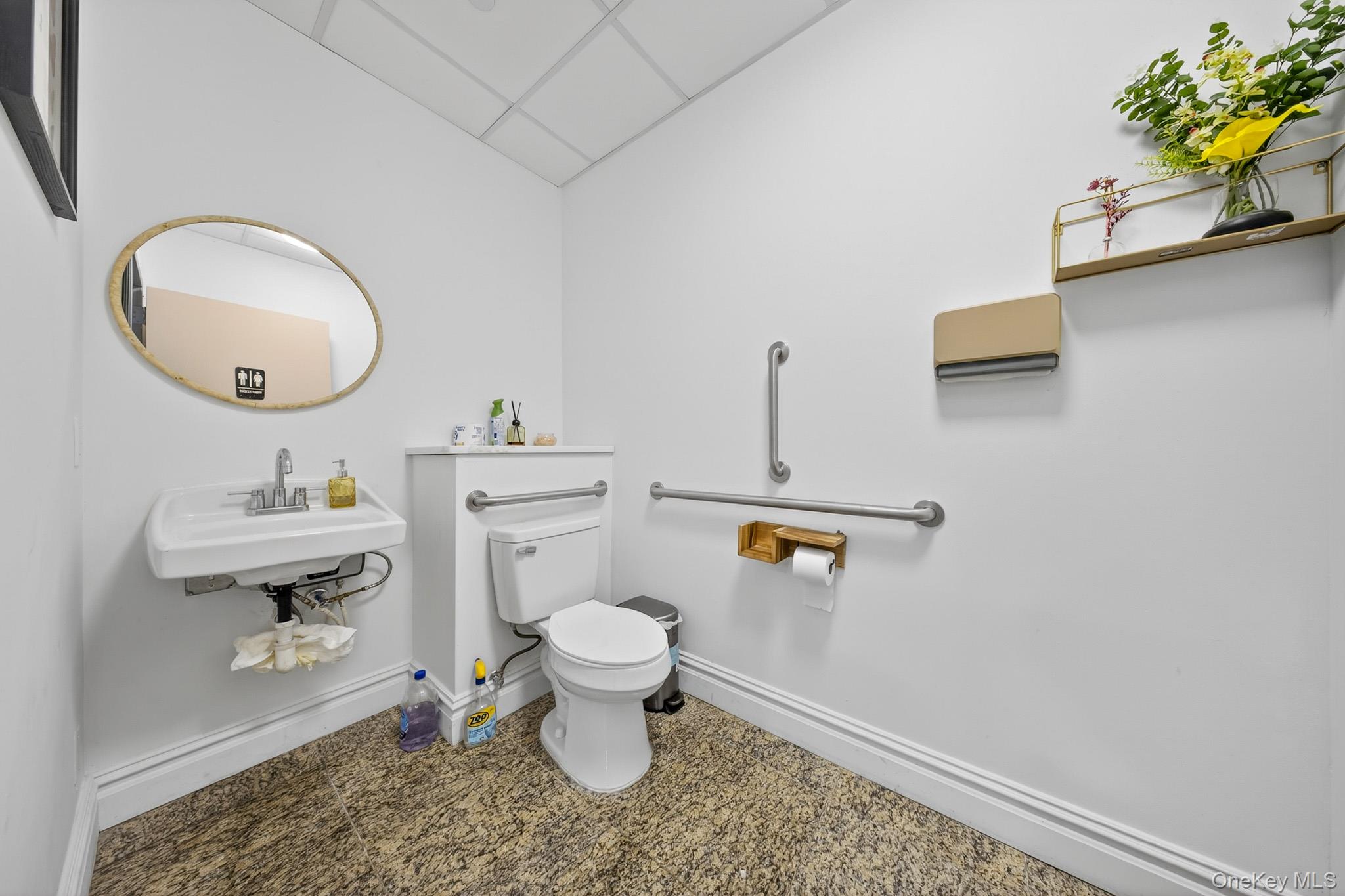 357 New York Ave Property Photo 13