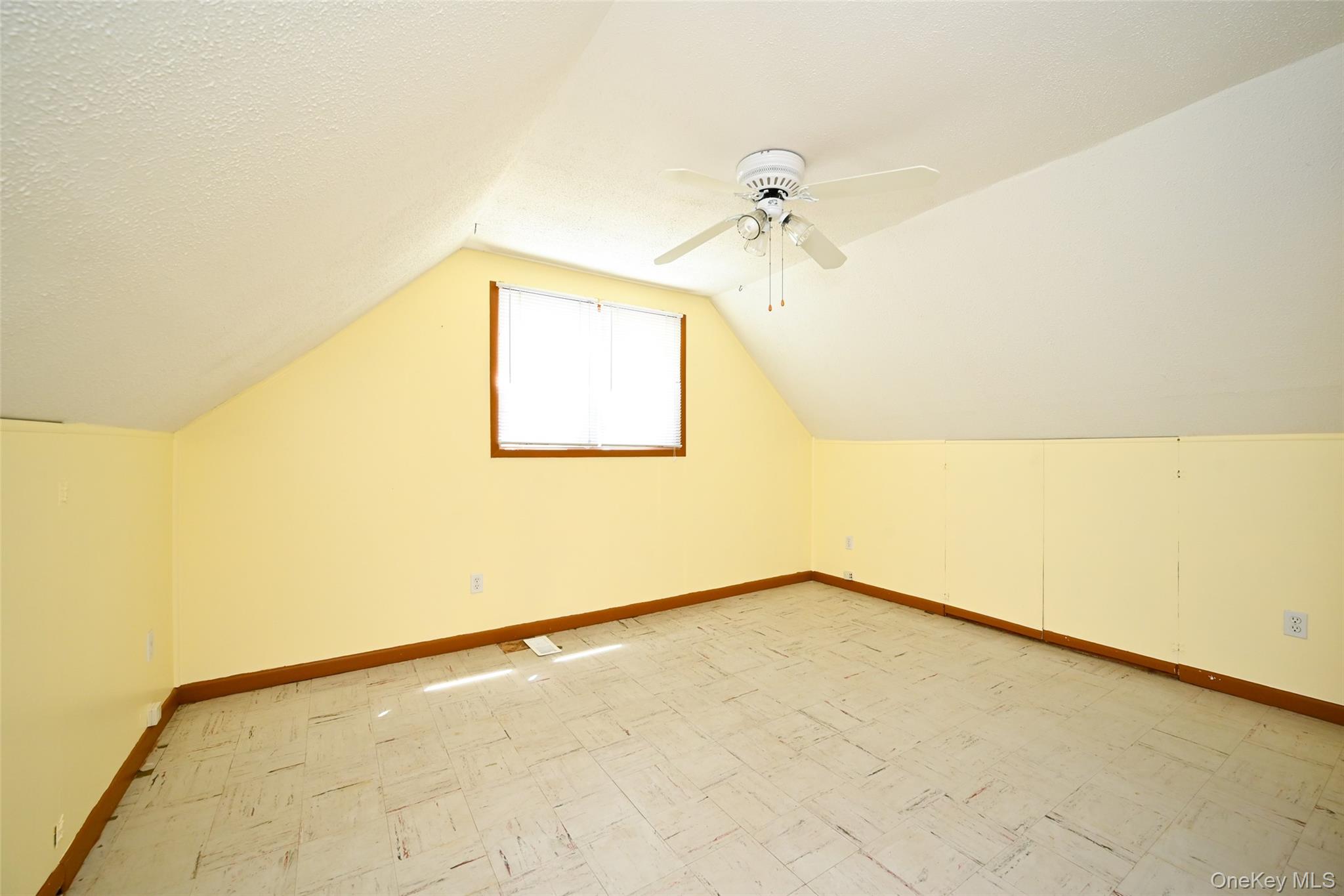 157-11 26th Avenue Property Photo 10