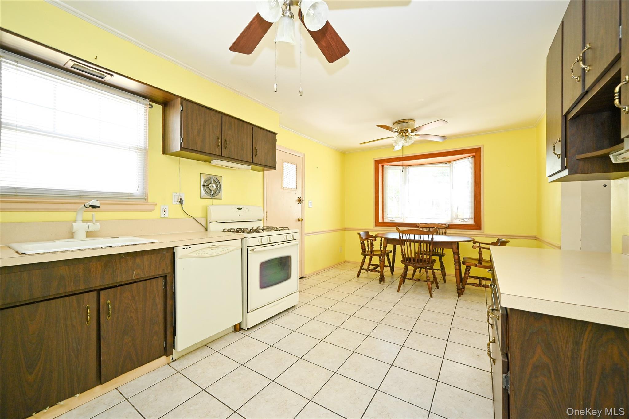 157-11 26th Avenue Property Photo 13