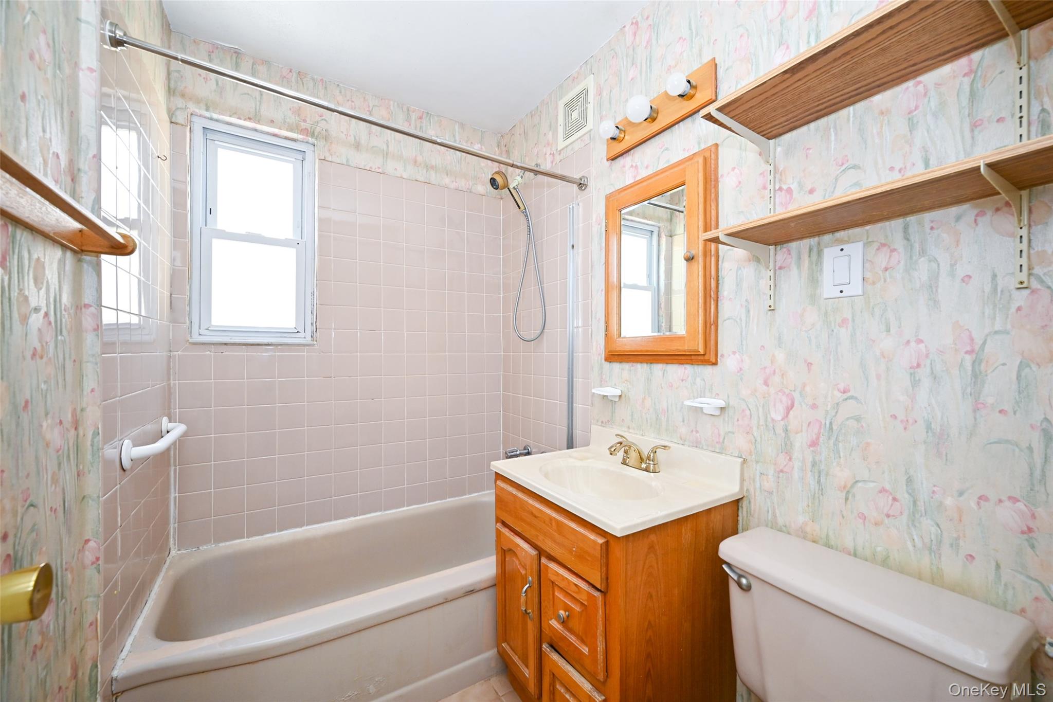 157-11 26th Avenue Property Photo 18