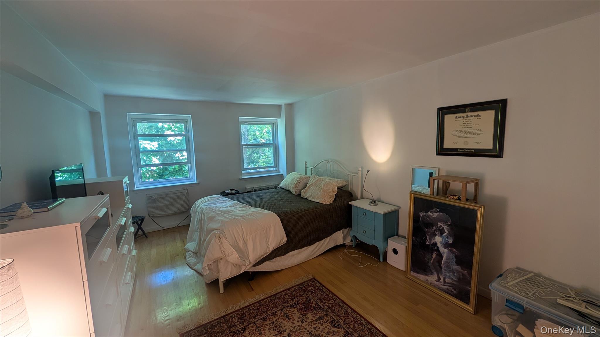 30 Pearsall Avenue 3p Property Photo 11
