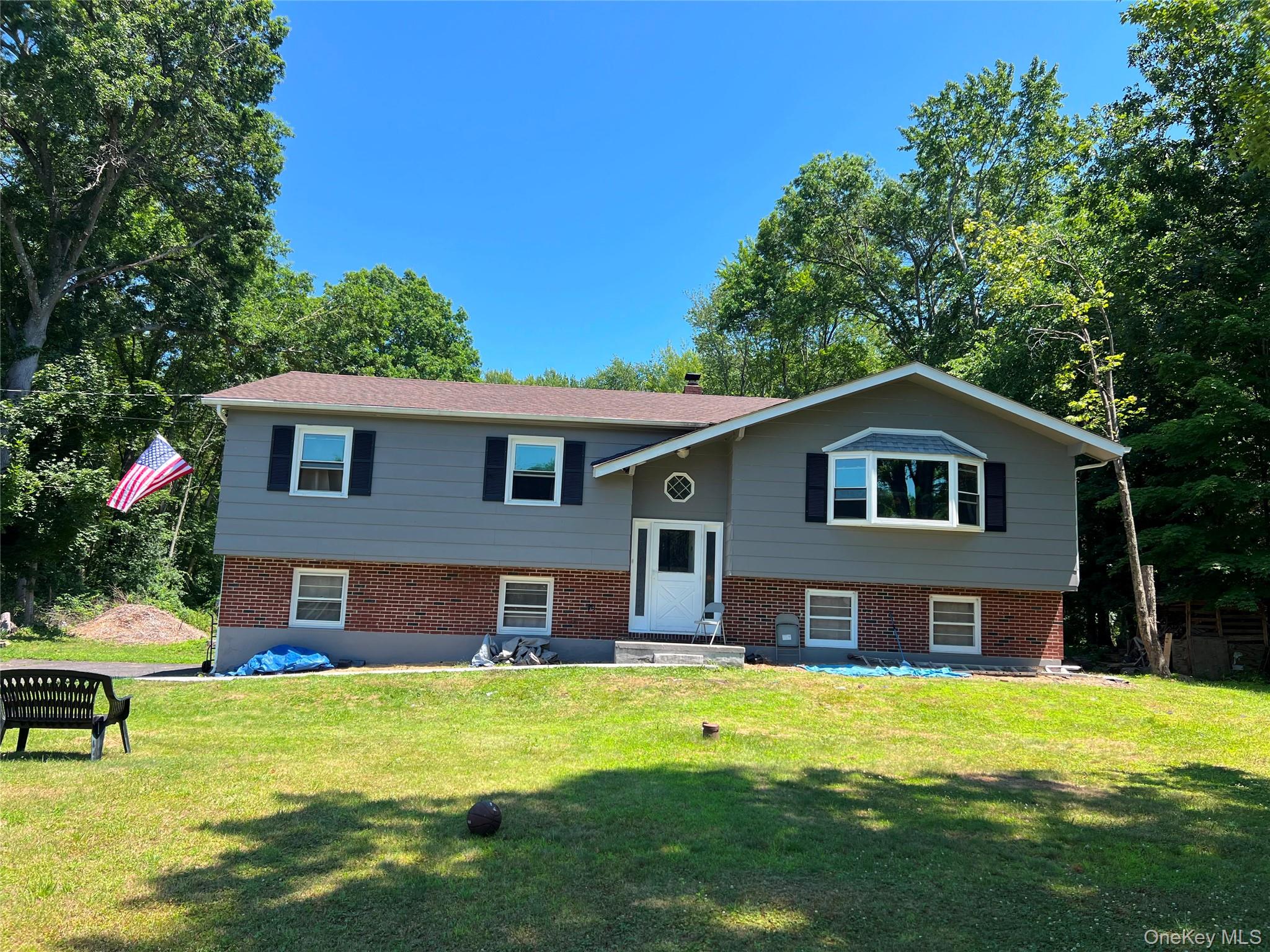 158 Sycamore Drive Property Photo 1