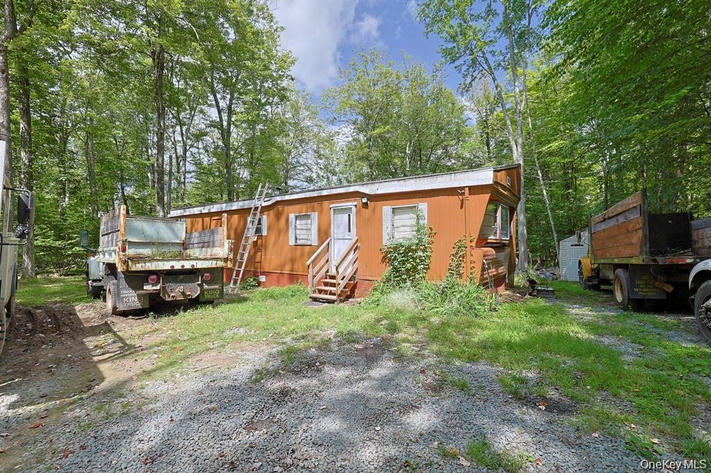 181 Oakridge Road Property Photo 1