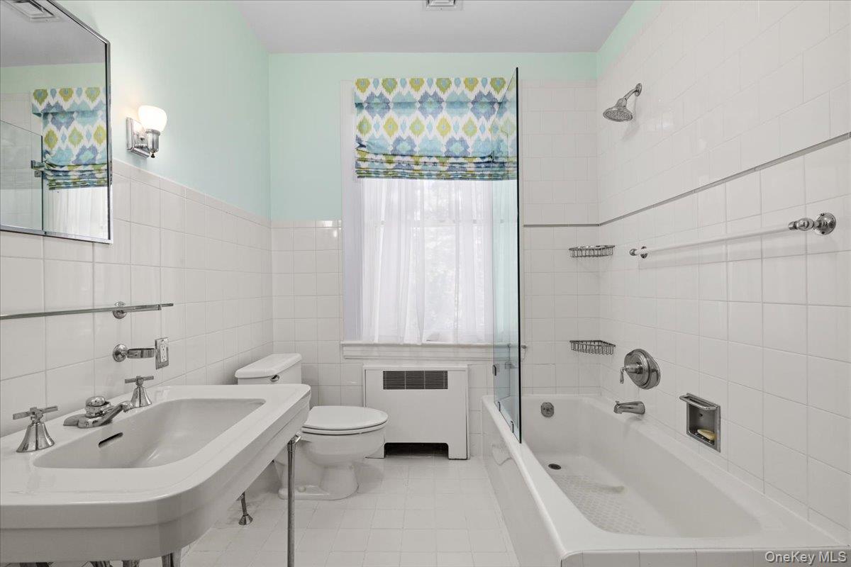 254 Mclain Street Property Photo 22