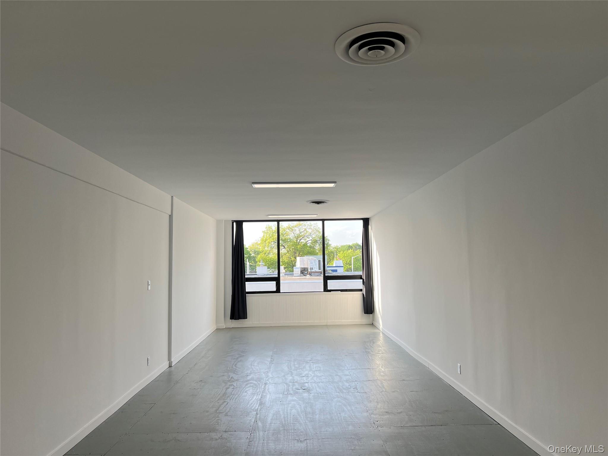 938 Port Washington Boulevard 4 Property Photo 5