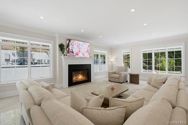 23 Woodbury Road Property Photo 4