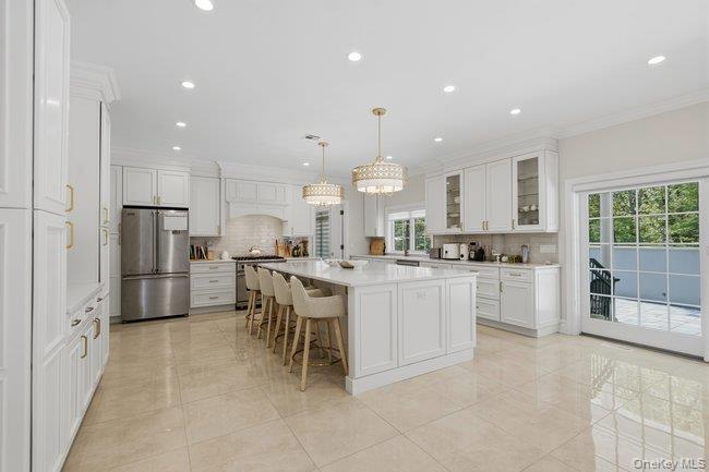 23 Woodbury Road Property Photo 6