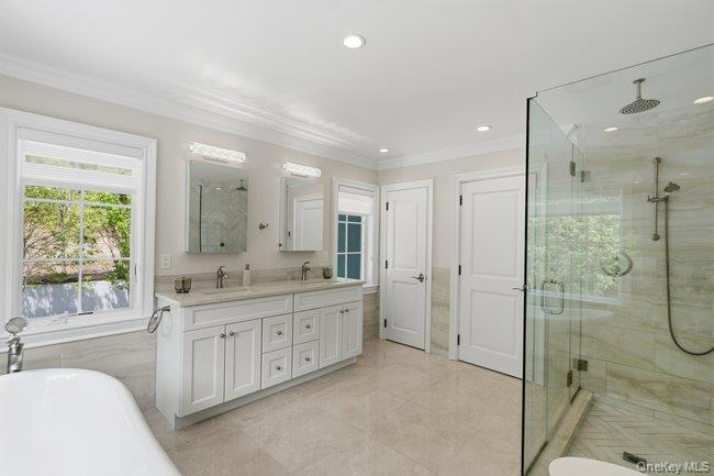 23 Woodbury Road Property Photo 19