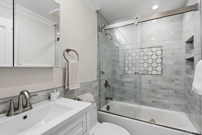 23 Woodbury Road Property Photo 23