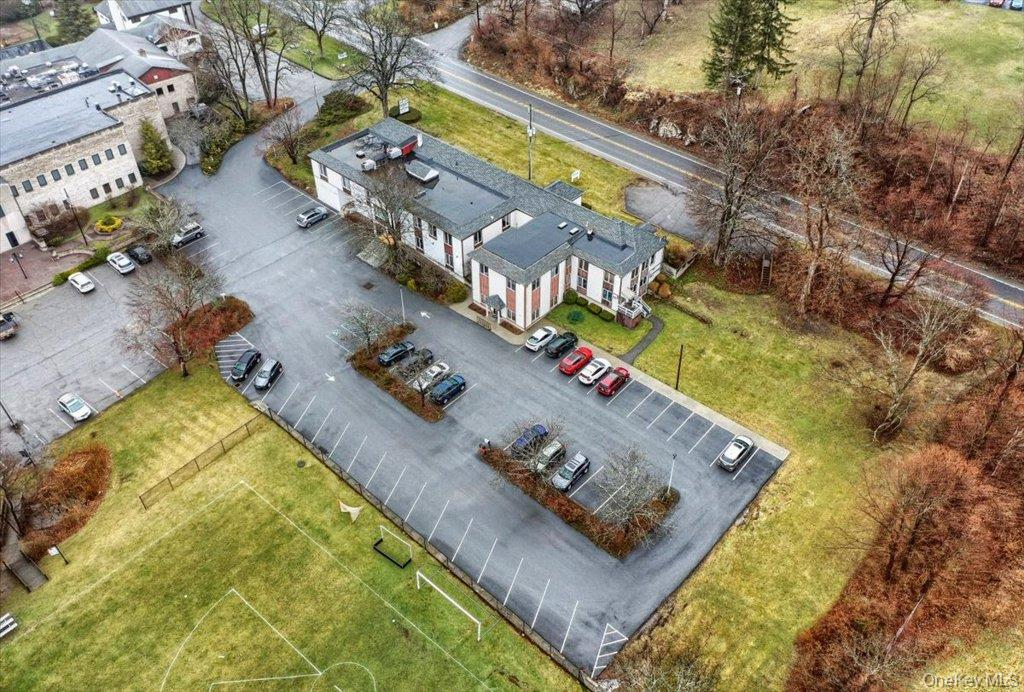 527 Route 22 Property Photo 2