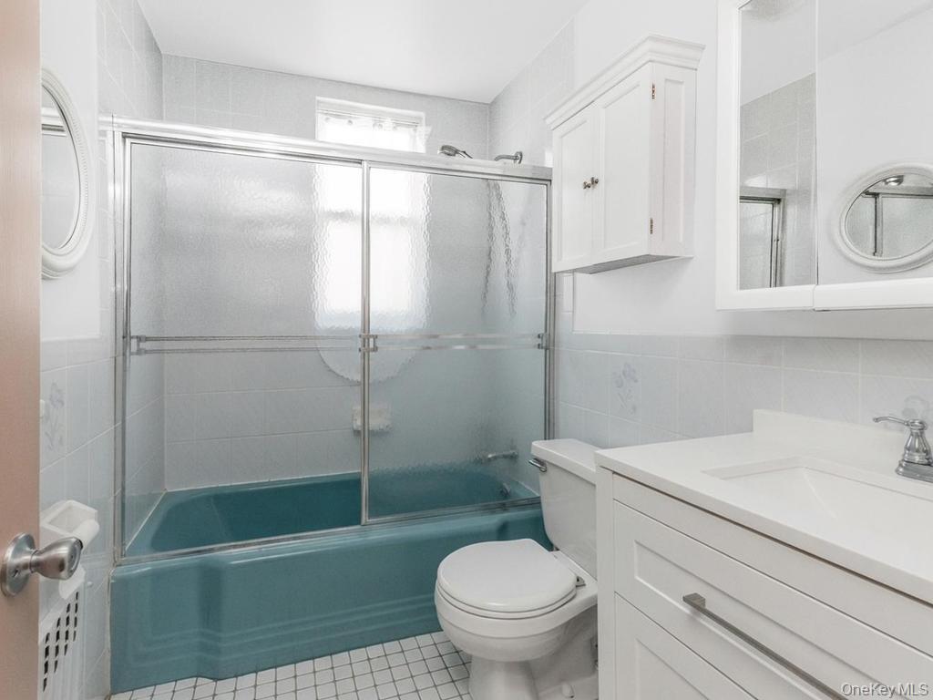 51 Tower Place Property Photo 6